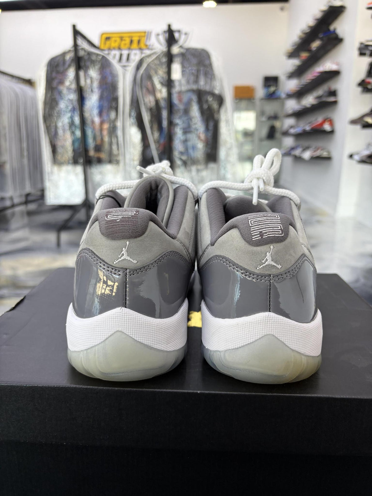 Jordan 11 Low "Cool Grey" Used Size 9.5