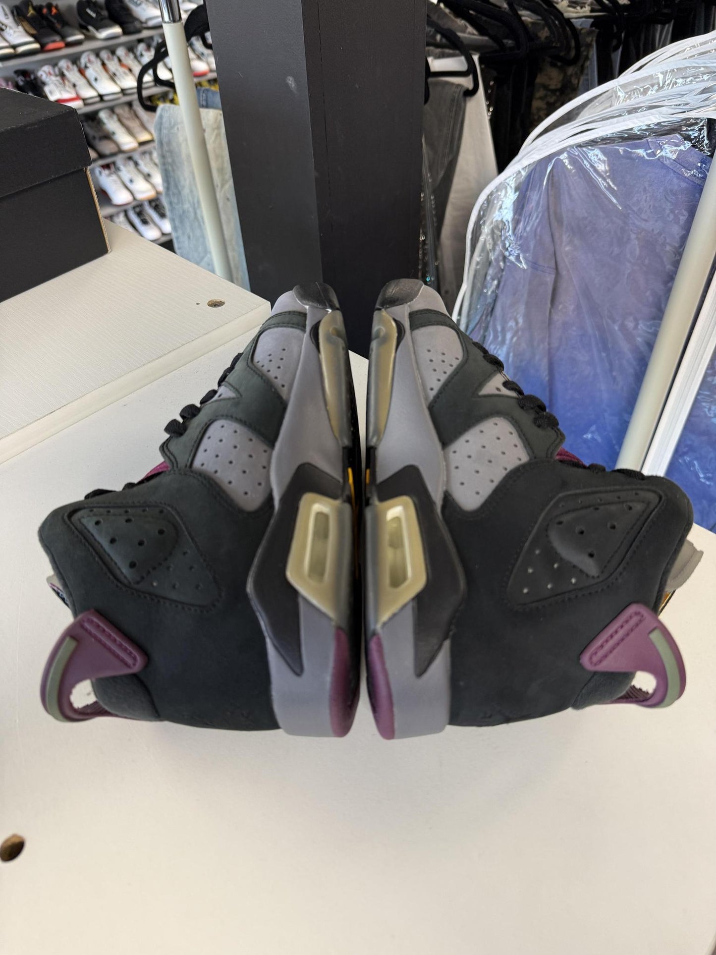 Jordan 6 "Bordeaux" Used Size 5.5Y/7W