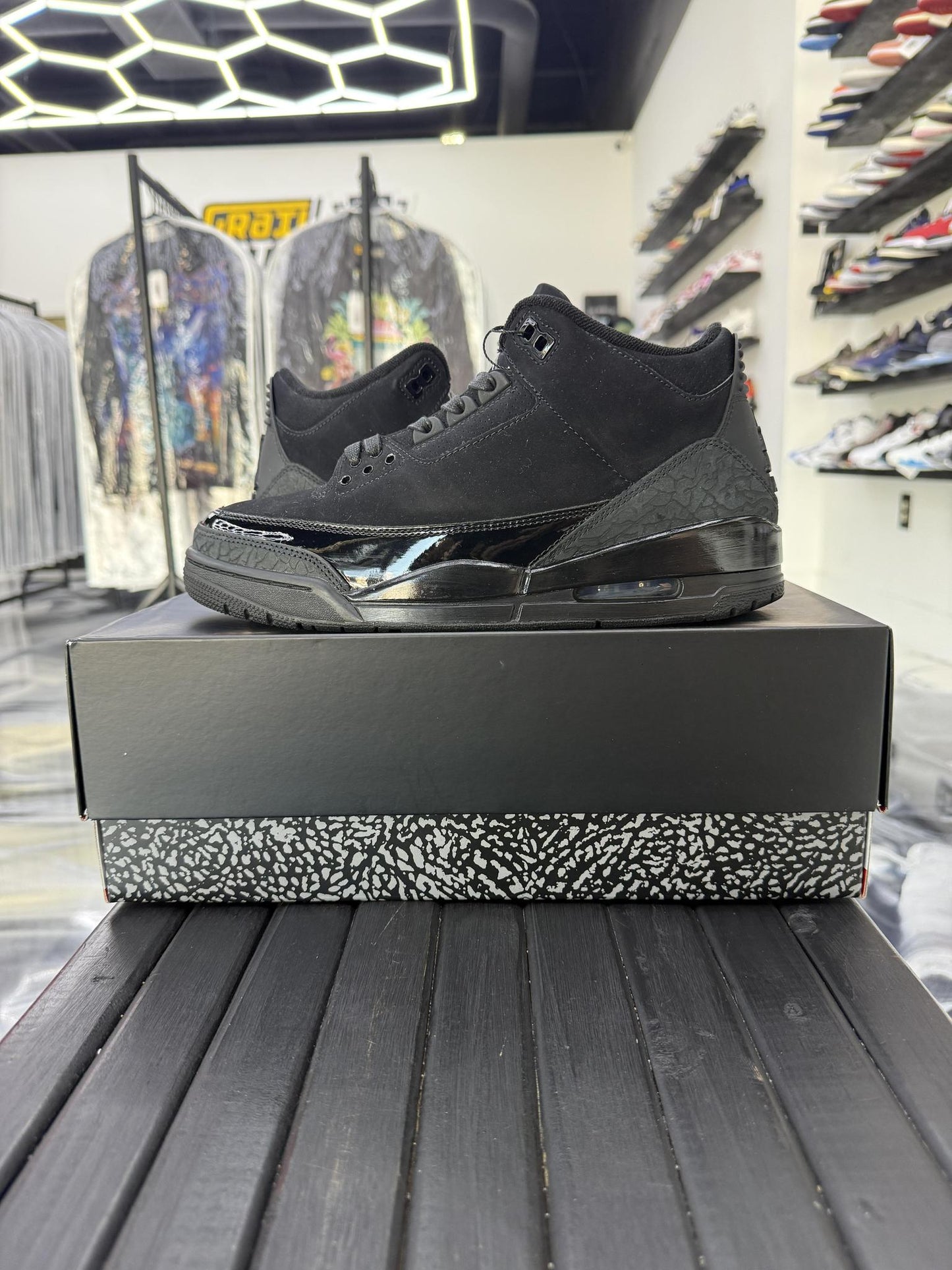 Jordan 3 "Black Cat" Used Size 9