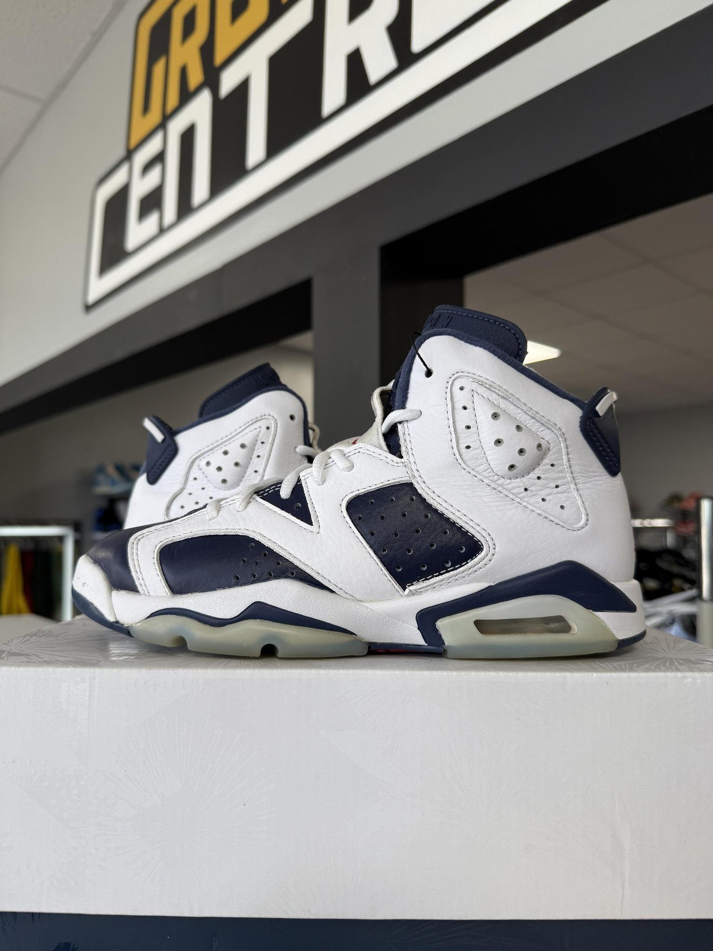 Jordan 6 "Olympic" Used Size 5.5Y//7W