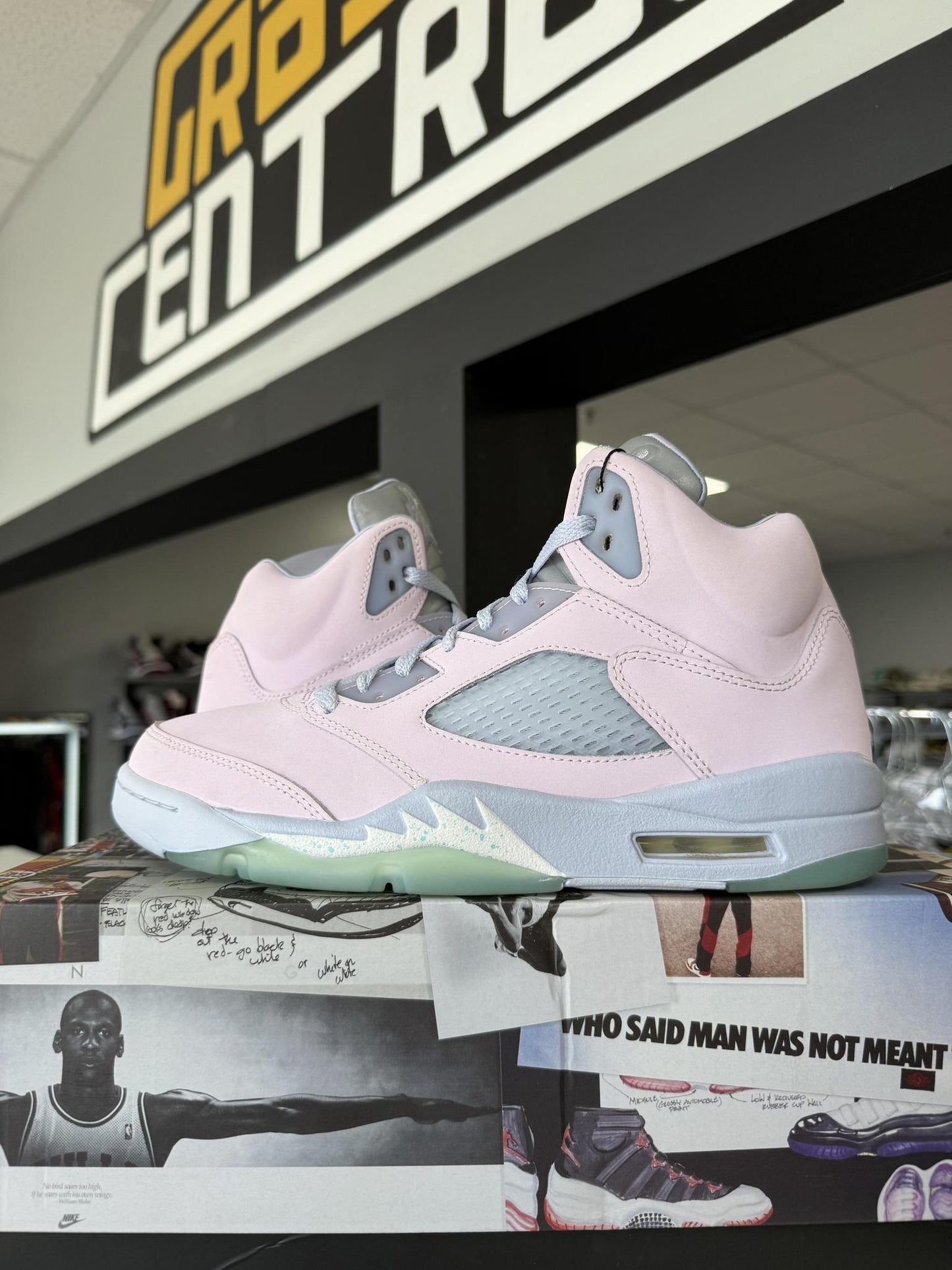 Jordan 5 "Easter" Used Size 8.5
