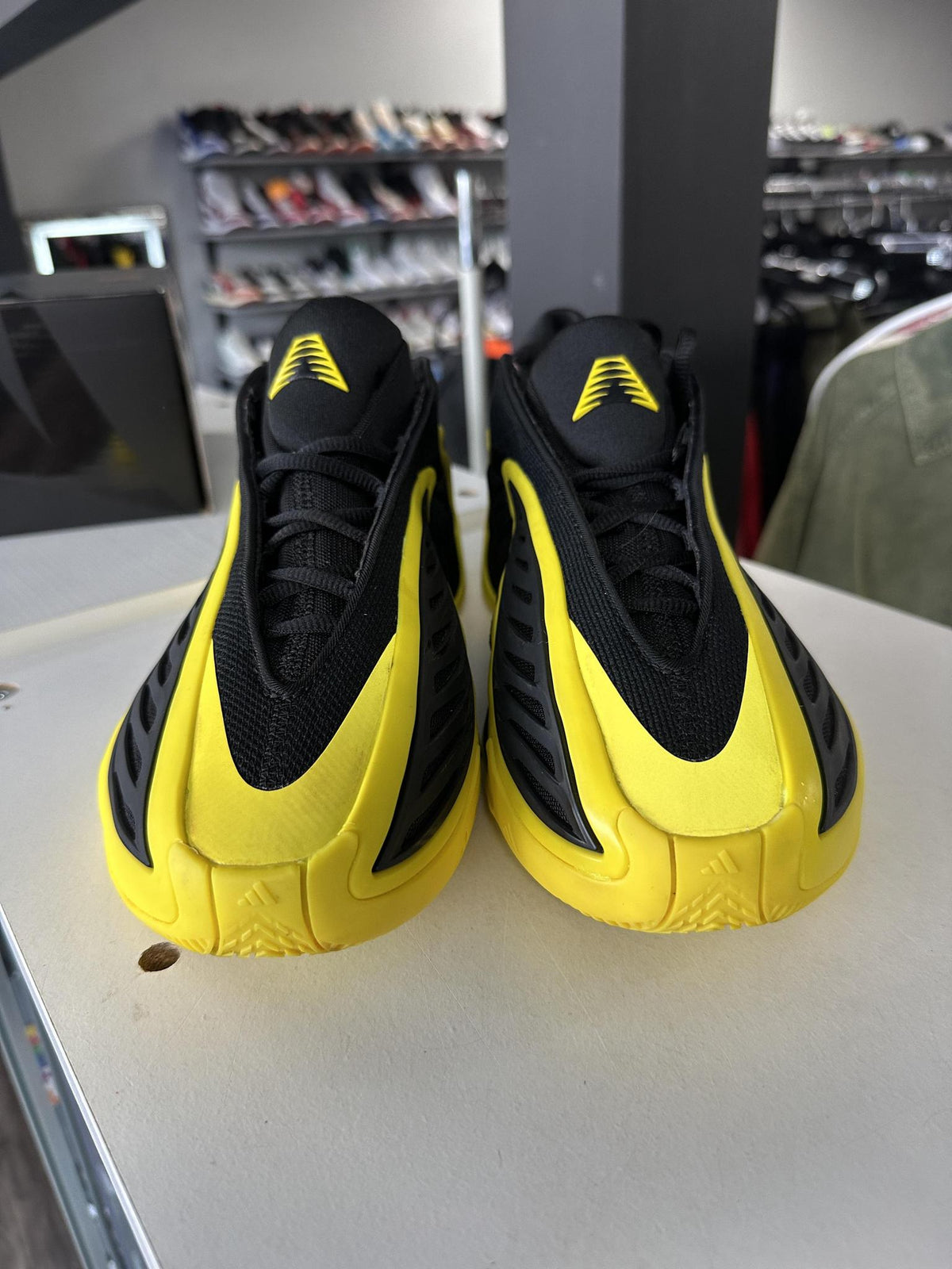 Adidas AE 2 "Bruce Lee" Used Size 8.5