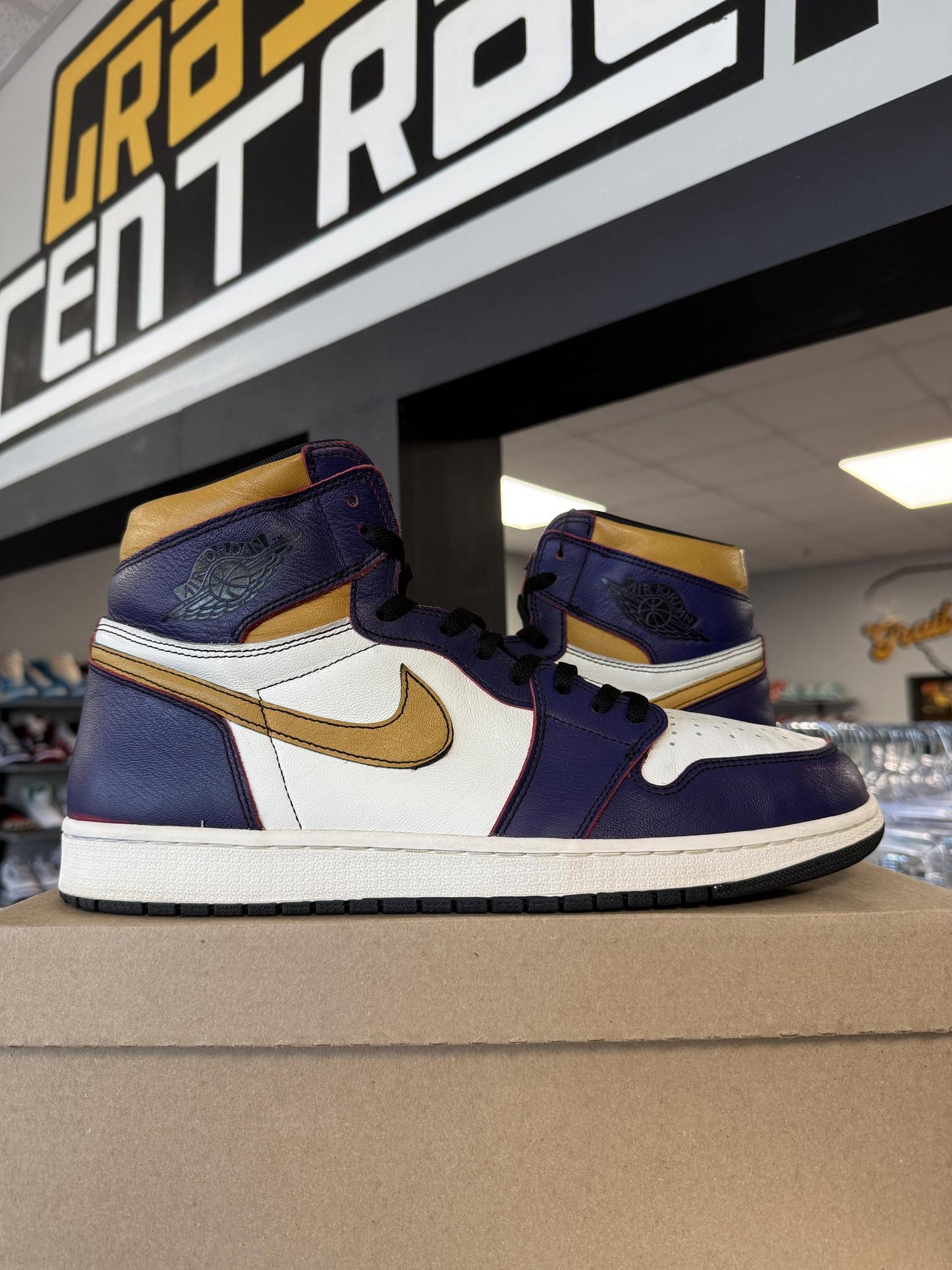 Jordan 1 Defiant SB "LA To Chicago" Used Size 14