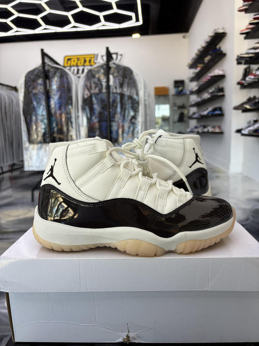 Jordan 11 "Neapolitan" Used Size 5.5Y/7W