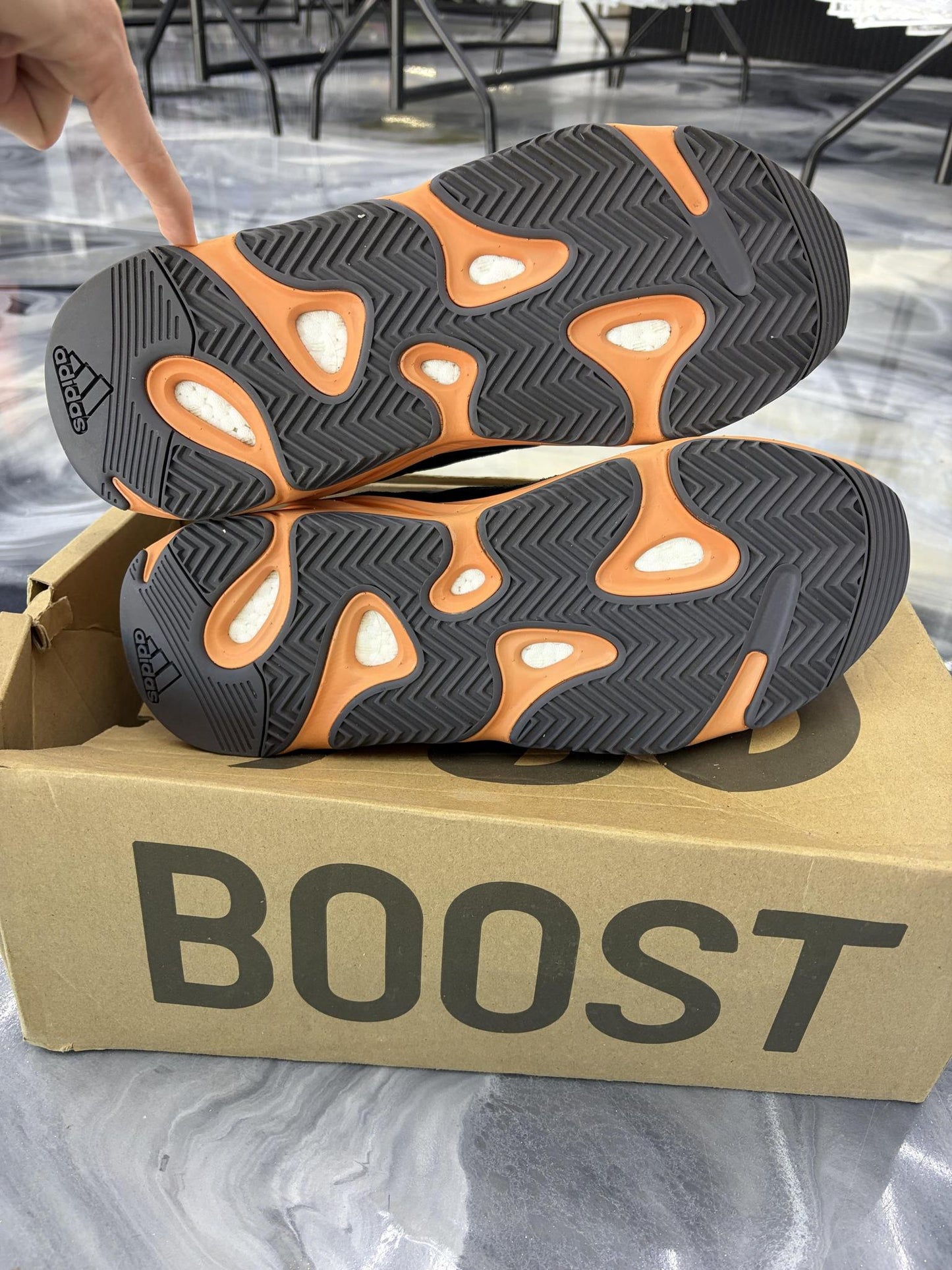 Yeezy 700 "Wash Orange" Used Size 14.5