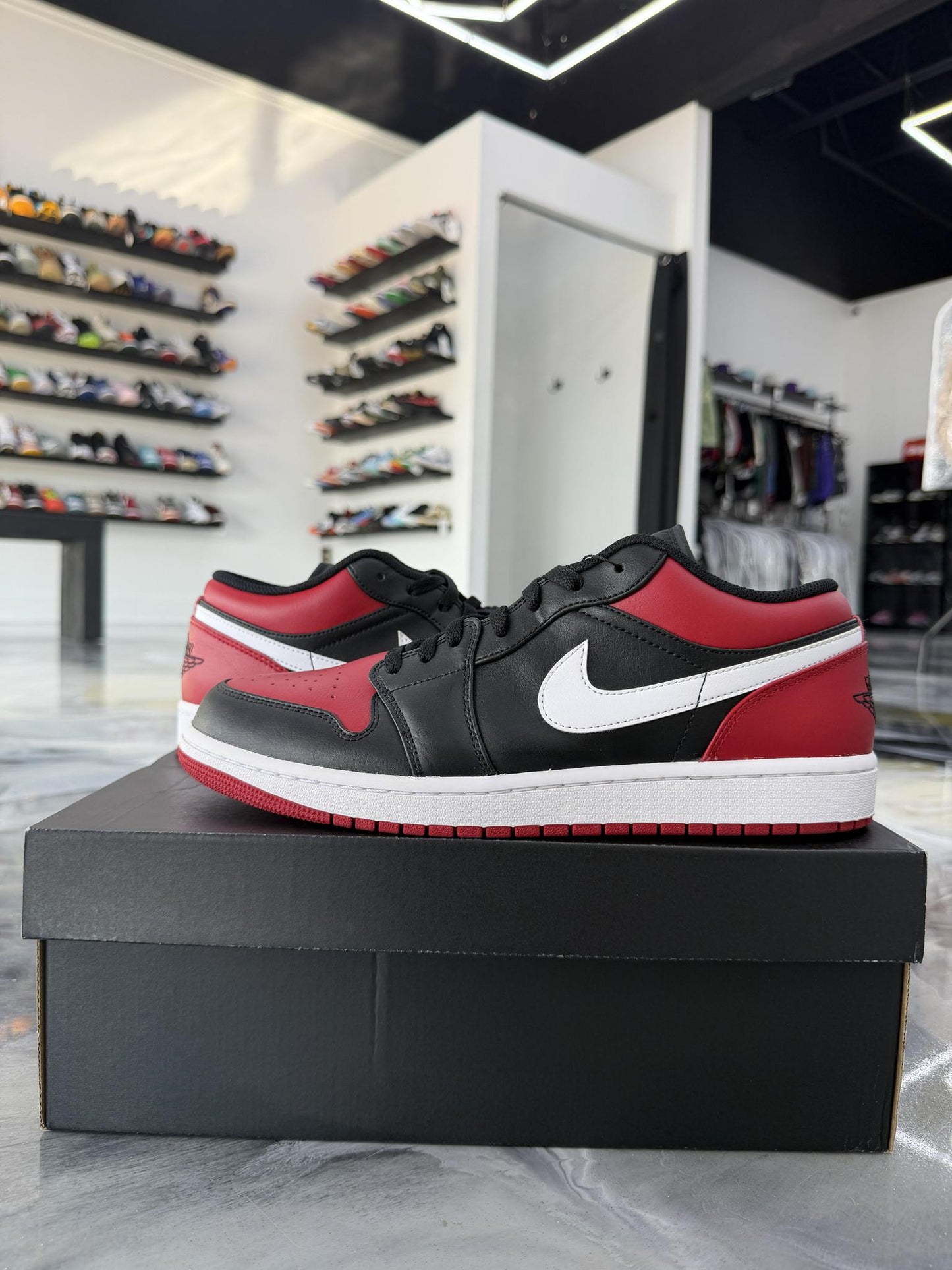 Jordan 1 Low "Bred" Used