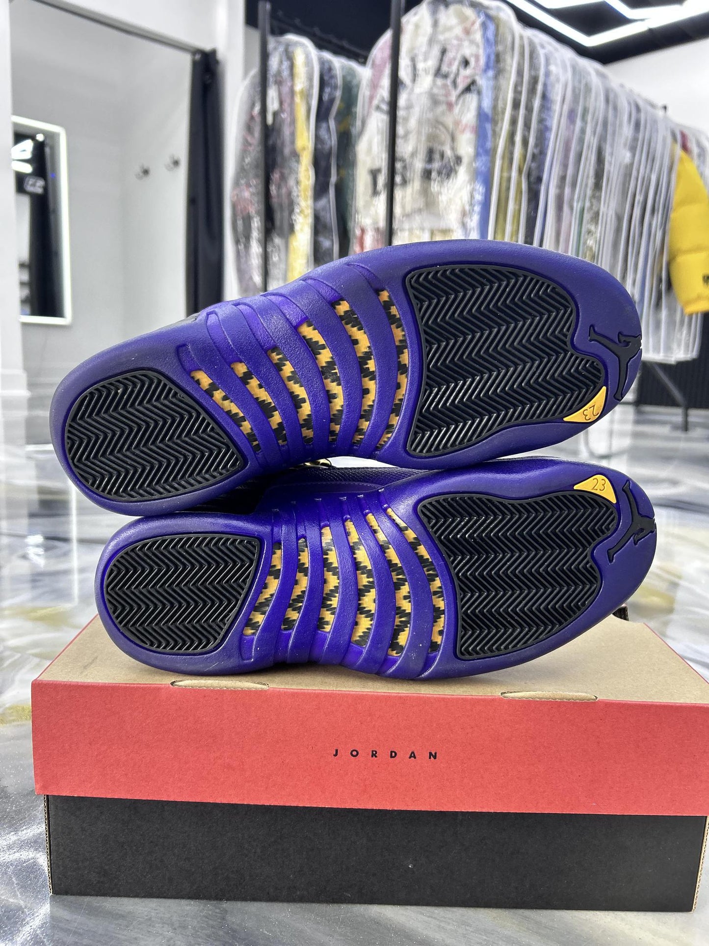 Jordan 12 Field Purple Used Size 10