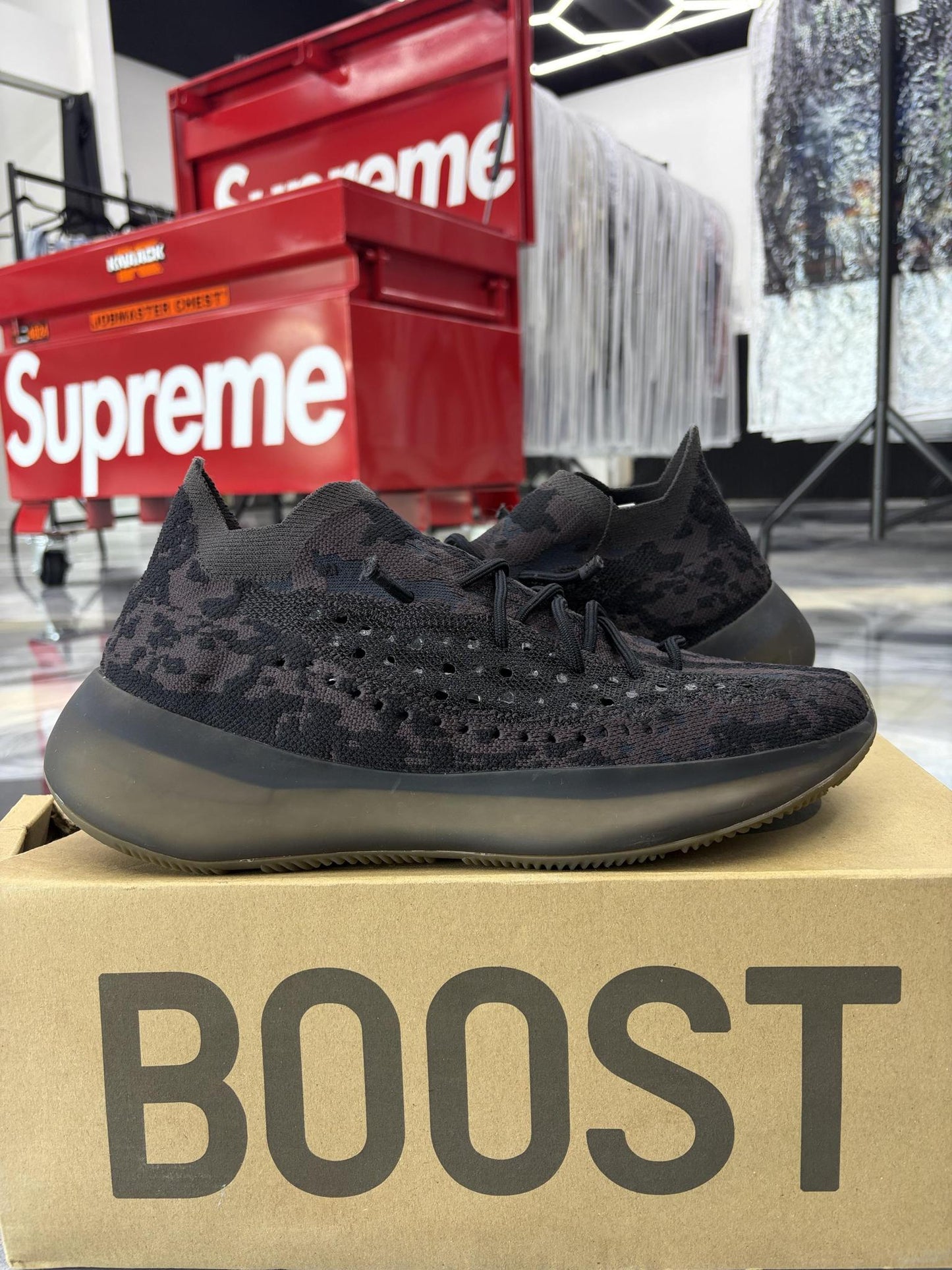 Yeezy 380 "Mist Reflective" Used Size 13