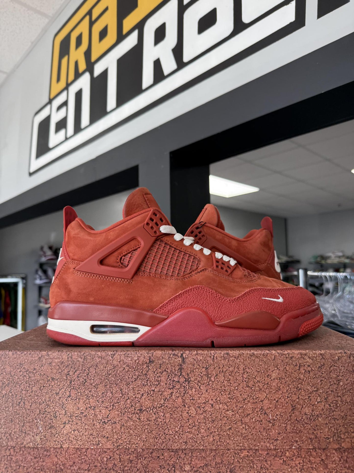 Jordan 4 "Brick By Brick" Used Size 11