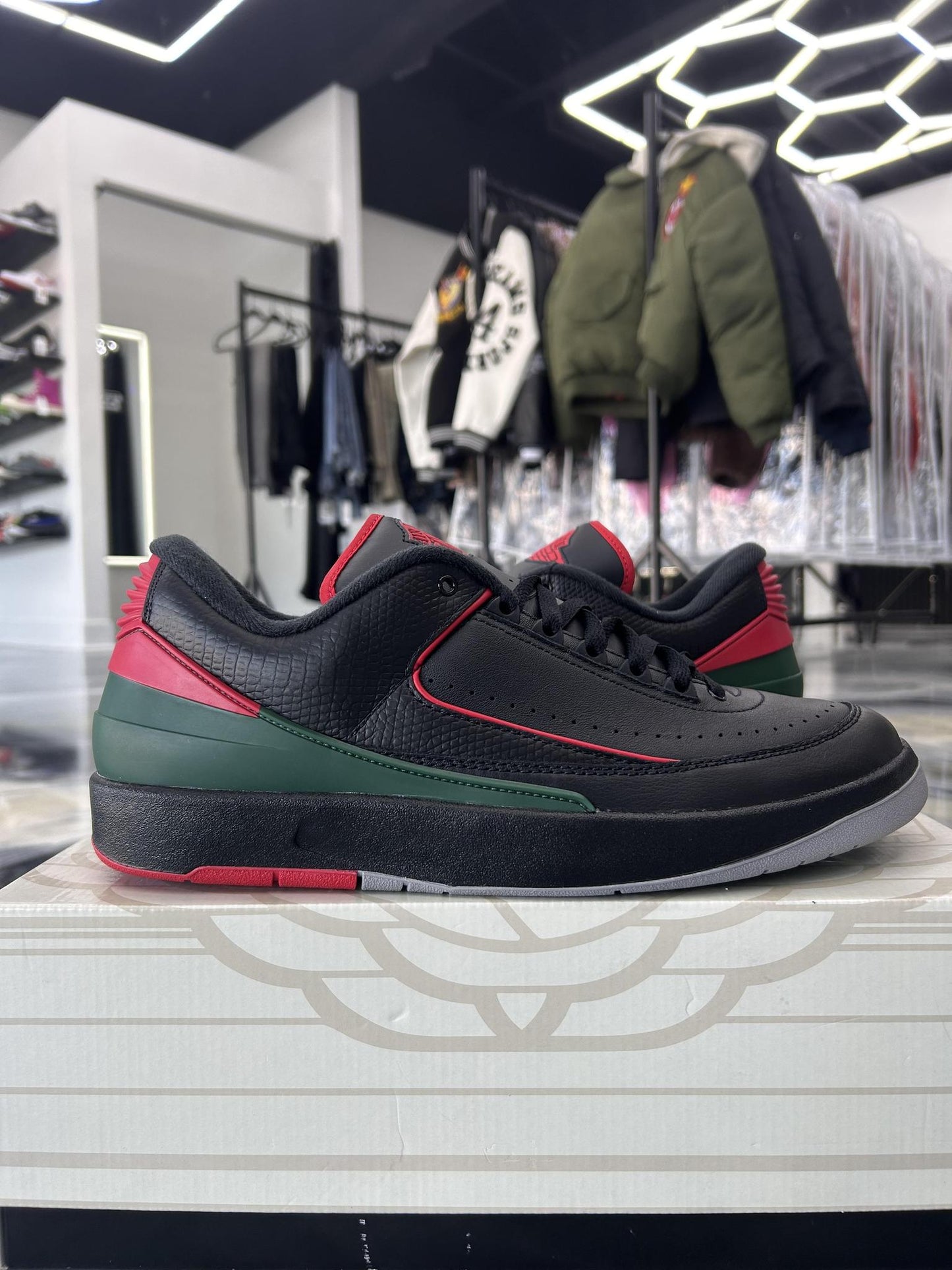 Jordan 2 "Christmas" Used Size 13