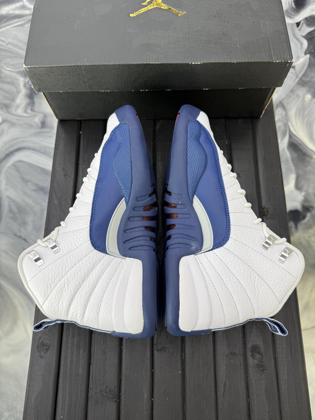 Jordan 12 "French Blue" Used Size 7Y/8.5W