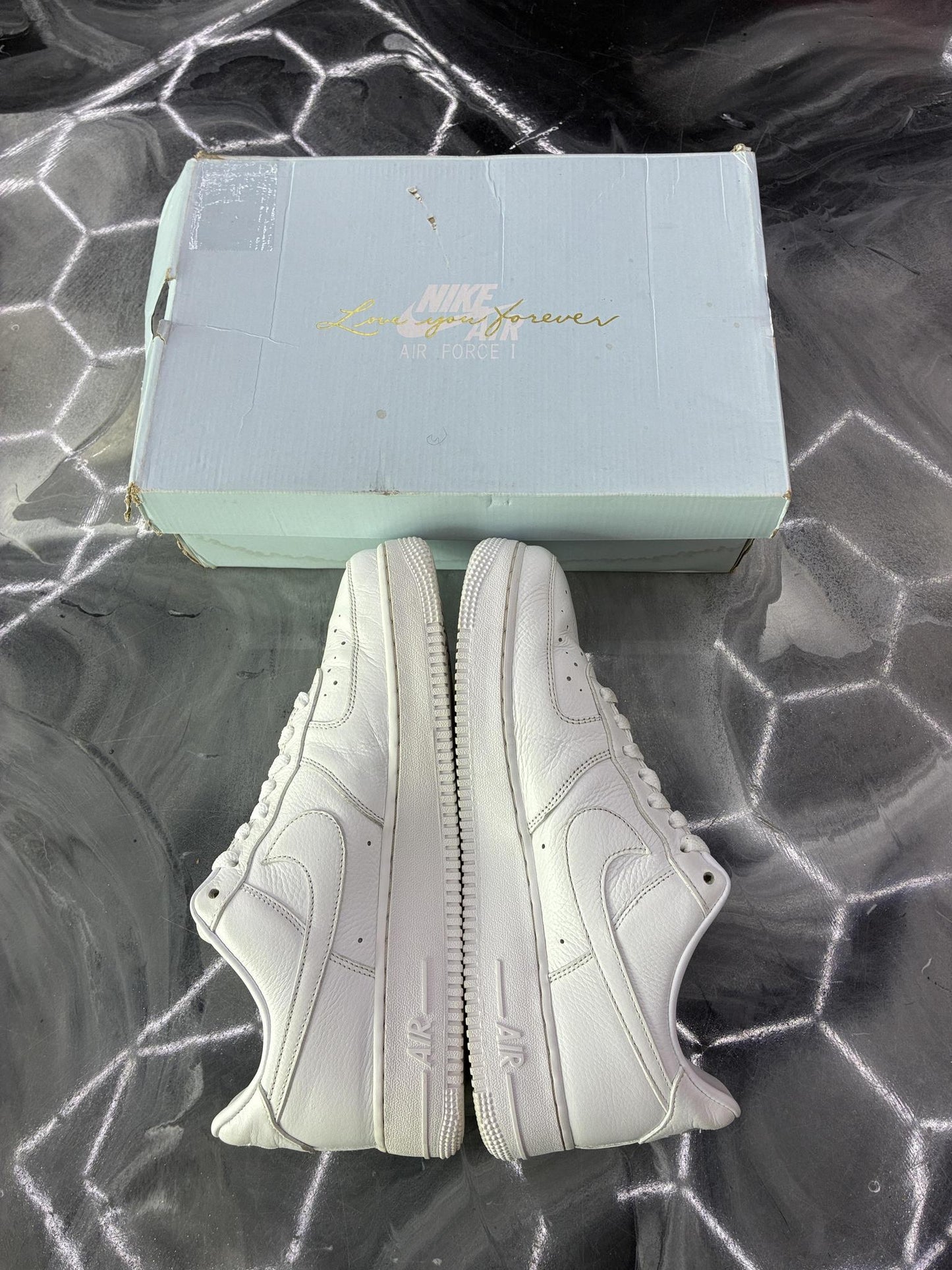 Nike Air Force 1 "Certified Lover Boy" White Used Size 11