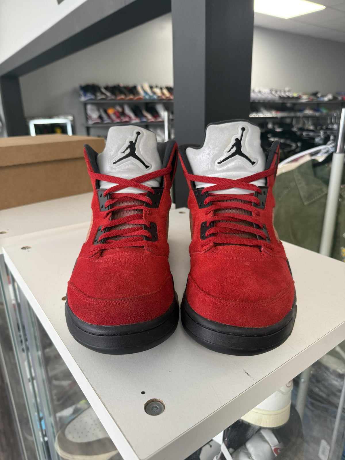 Jordan 5 "Raging Bull" Used Size 12
