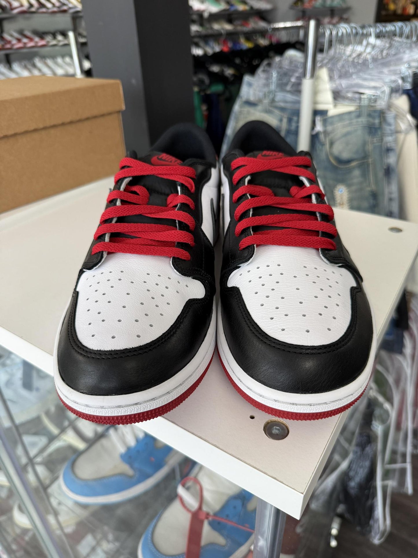 Jordan 1 Low "Black Toe" Used Size 14