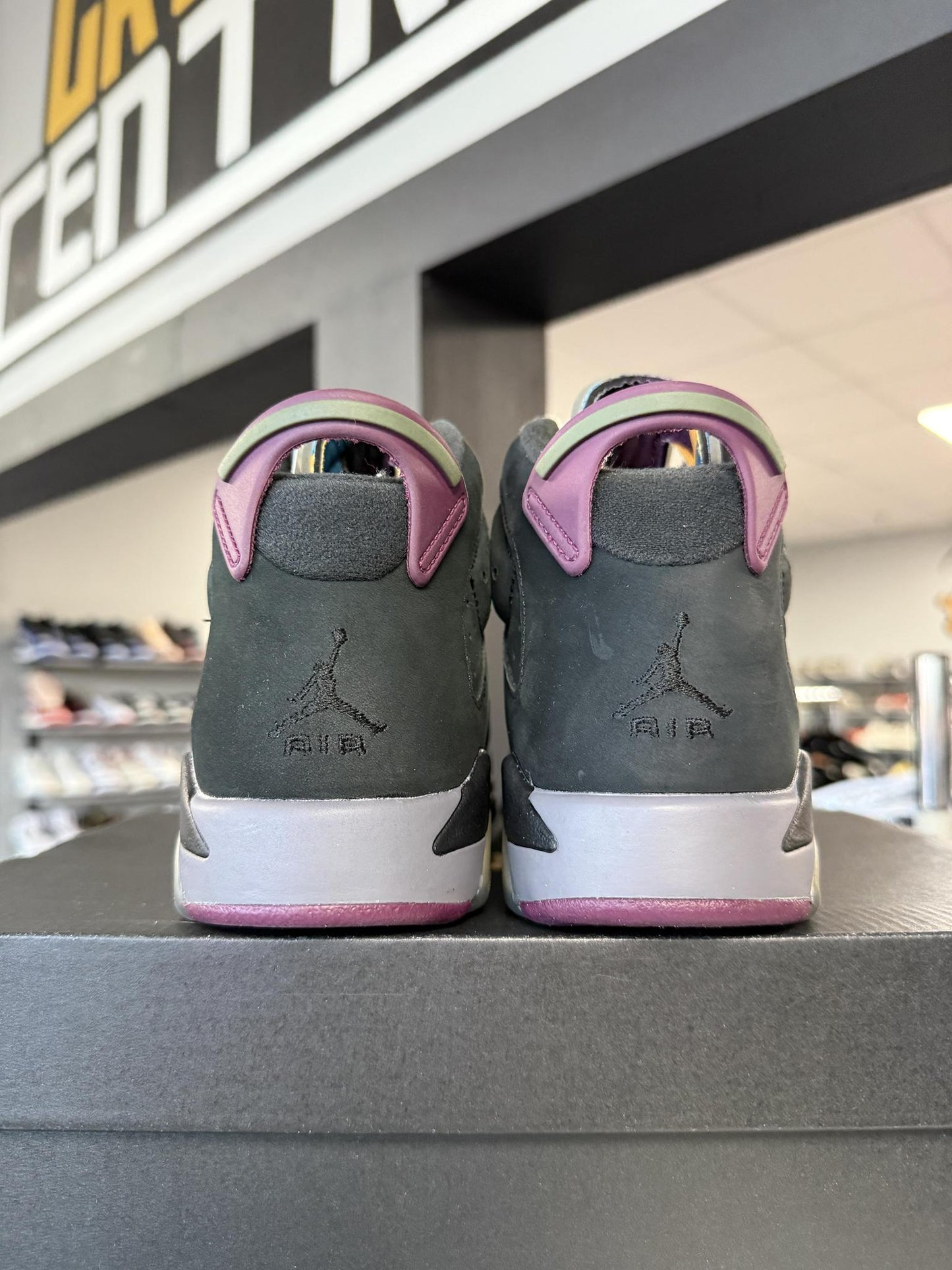 Jordan 6 "Bordeaux" Used Size 5.5Y/7W