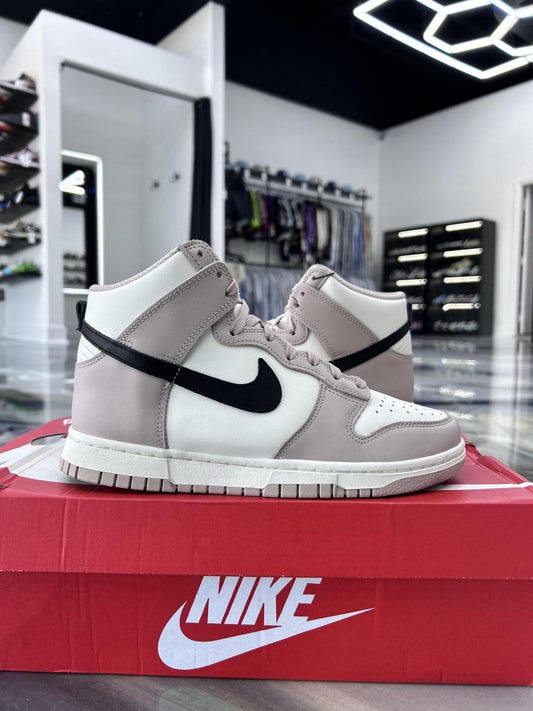 Nike Dunk High "Fossil Stone" Used Size 6.5Y/8W