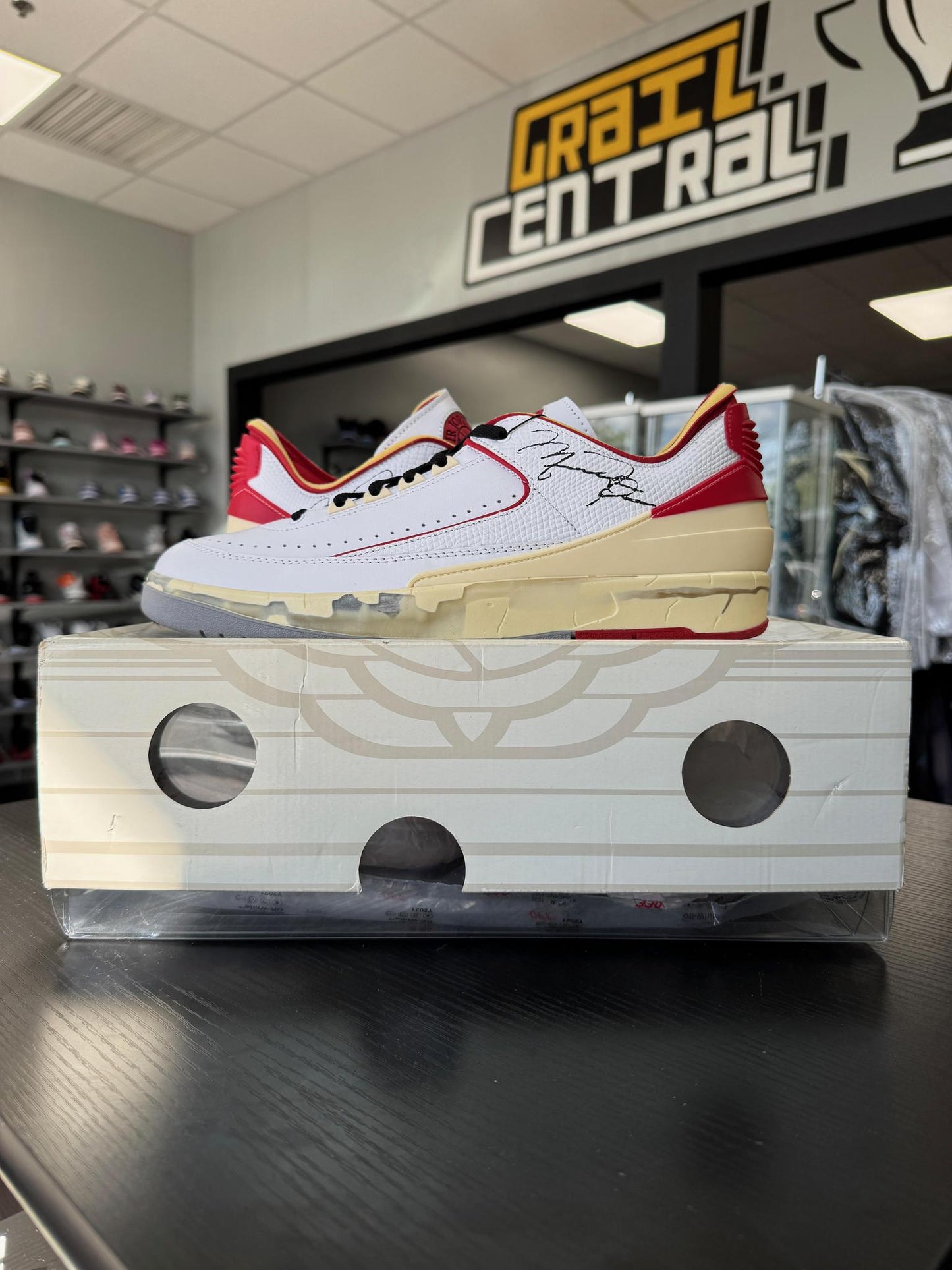 Jordan 2 Low x Off White "Chicago" Used Size 12