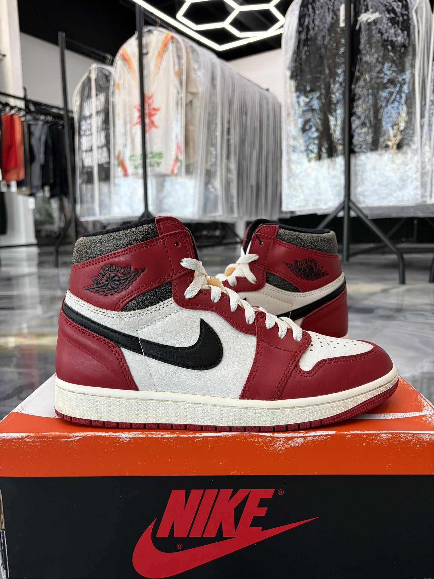 Jordan 1 High "Lost And Found" Used