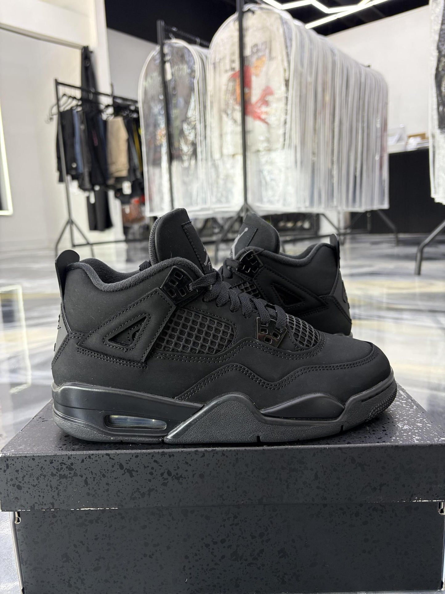 Jordan 4 "Black Cat" Used Size 6.5Y/8W