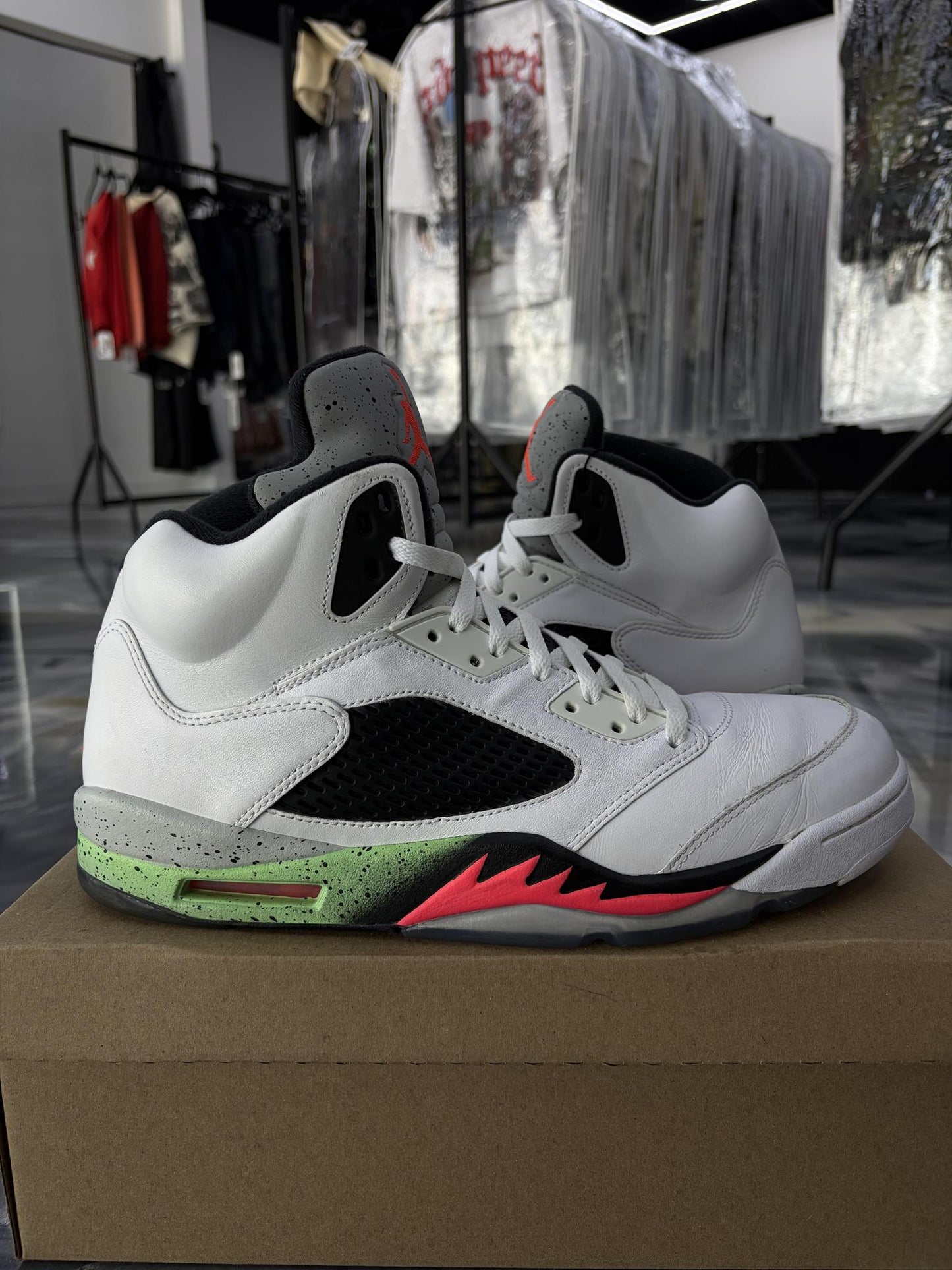 Jordan 5 "Poison Green" Used Size 12