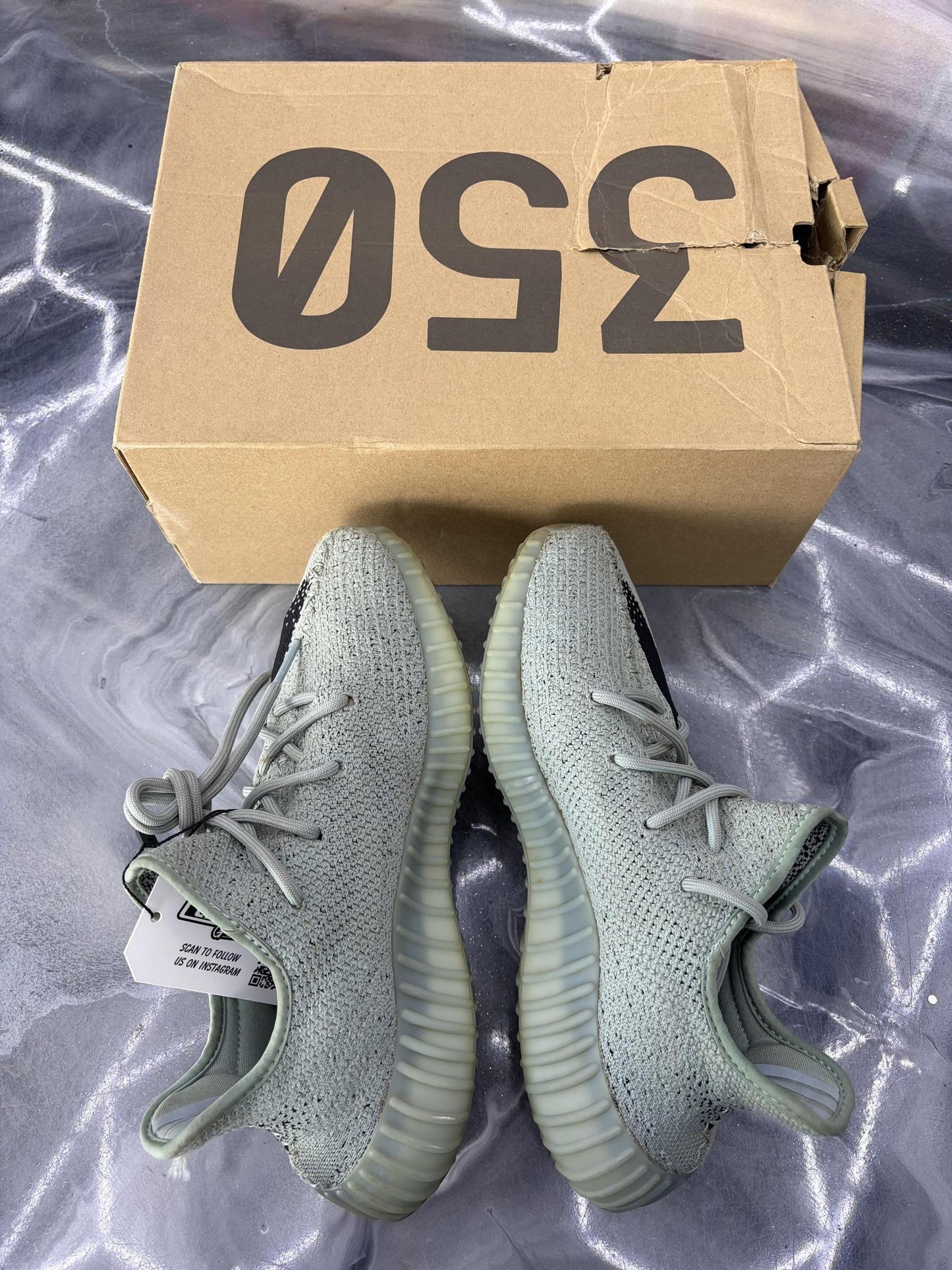 Yeezy 350 "Salt" Used Size 8