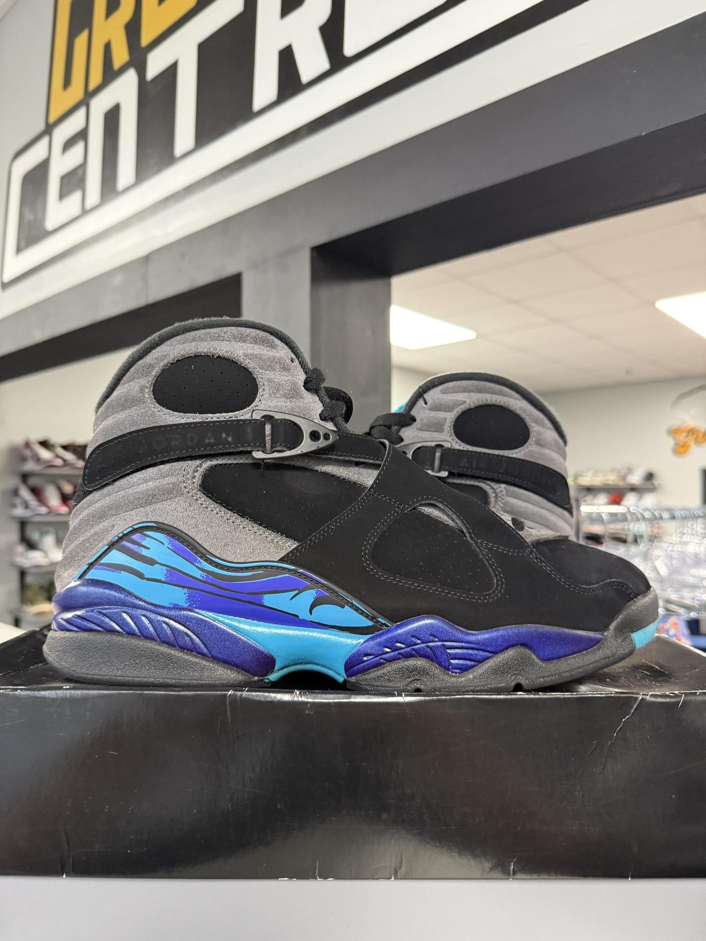 Jordan 8 "Aqua" Used Size 11.5