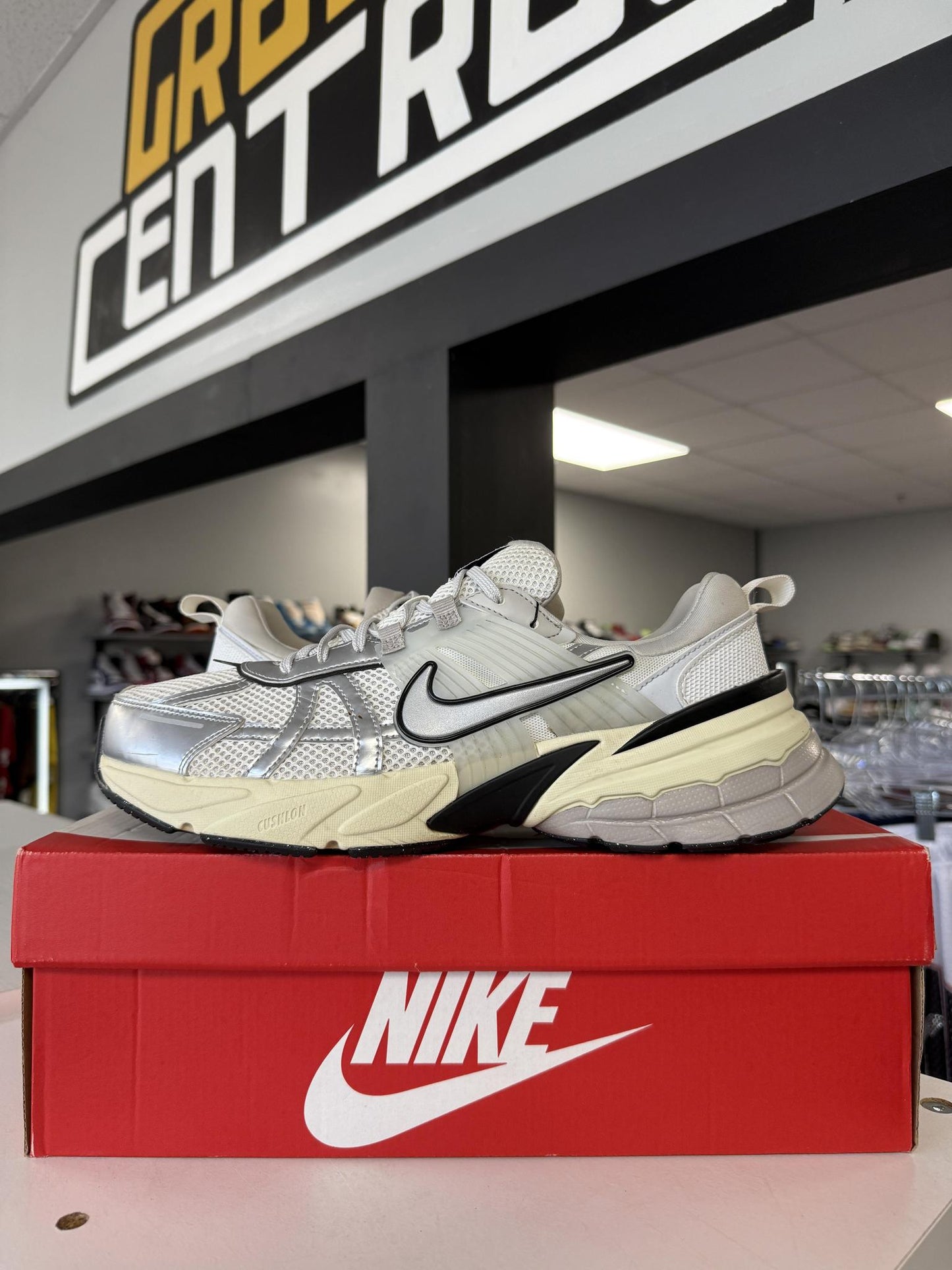 Nike V2K Run "White Silver" Used Size 11