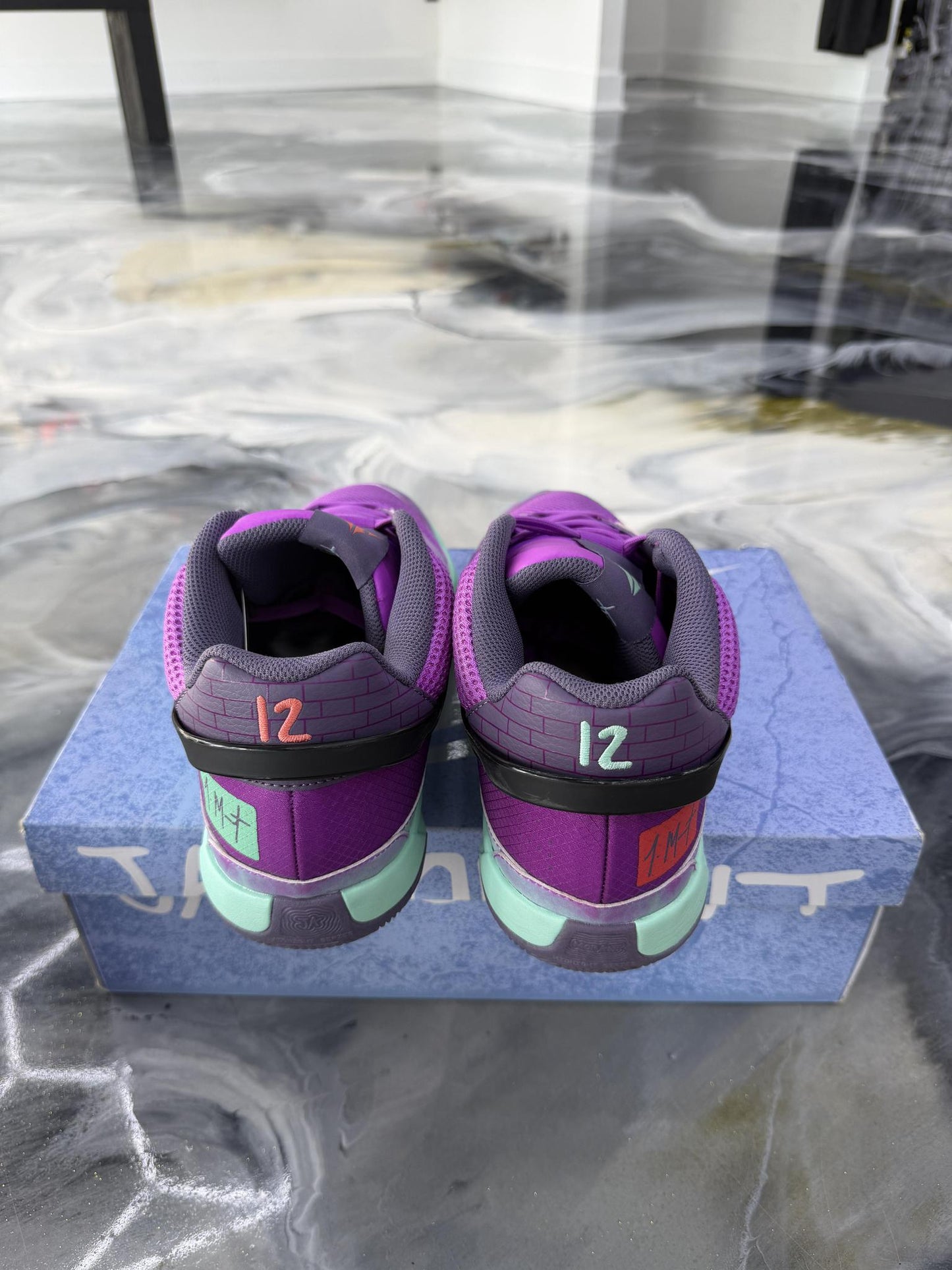 Nike Ja 1 "XMAS" Used Size 12