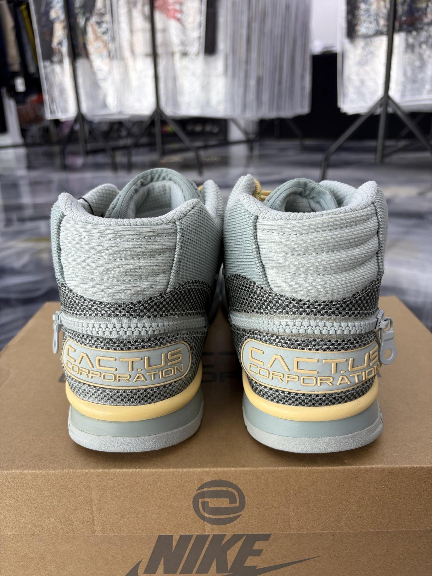 Nike Air Trainer 1 Cactus Jack "Grey" Used Size 11.5