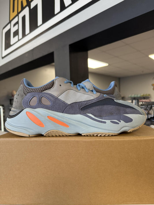 Yeezy 700 "Carbon" Used Size 12