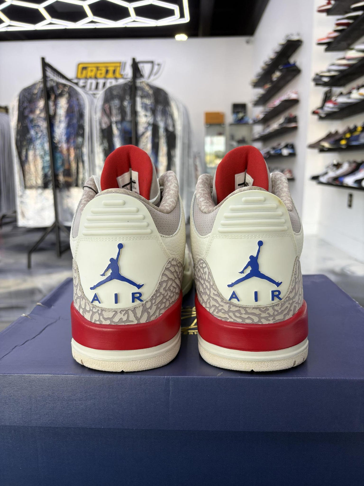 Jordan 3 "International Flight" Used Size 14