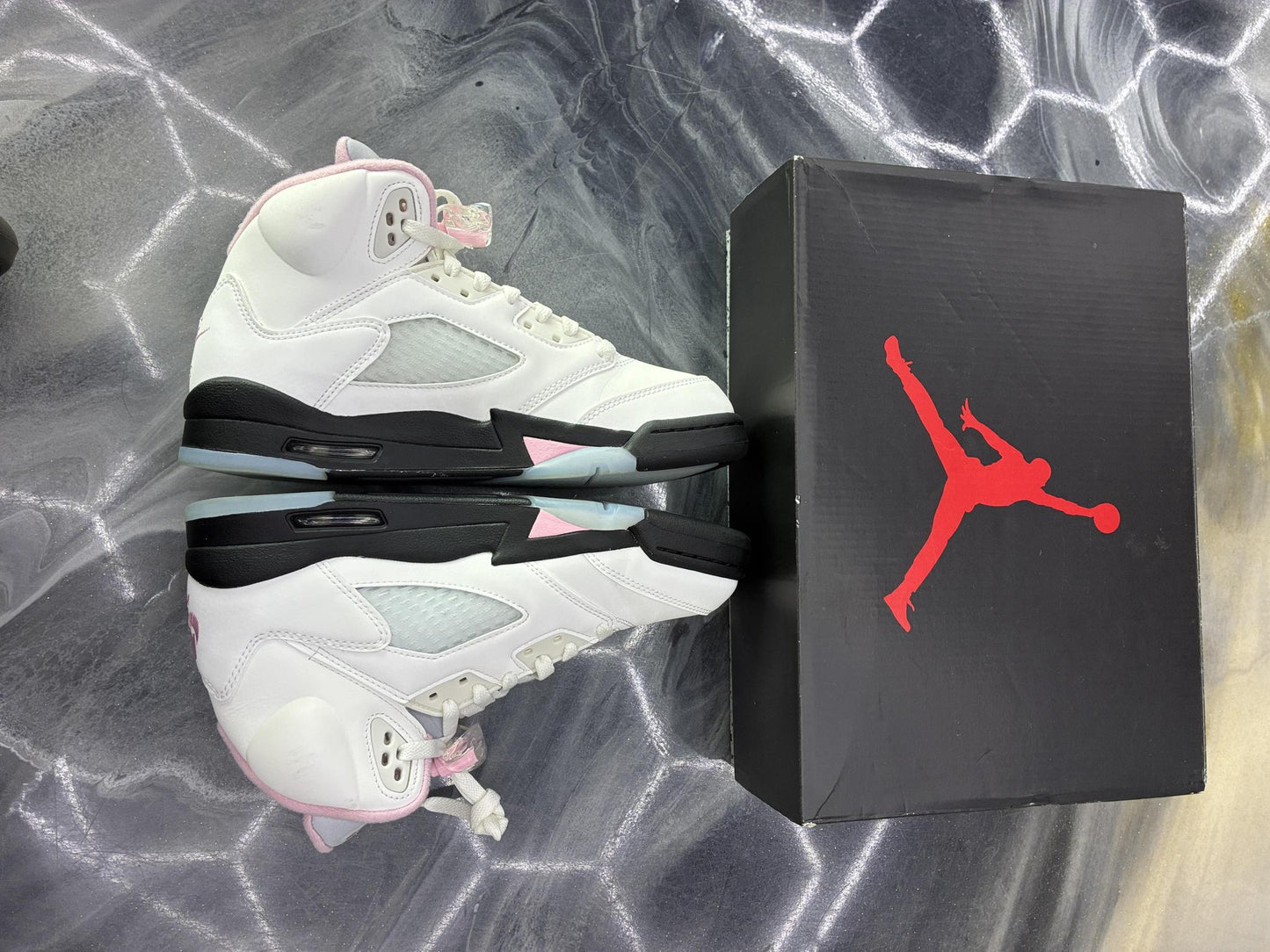 Jordan 5 "Medium Soft Pink" Used Size 7Y/8.5W