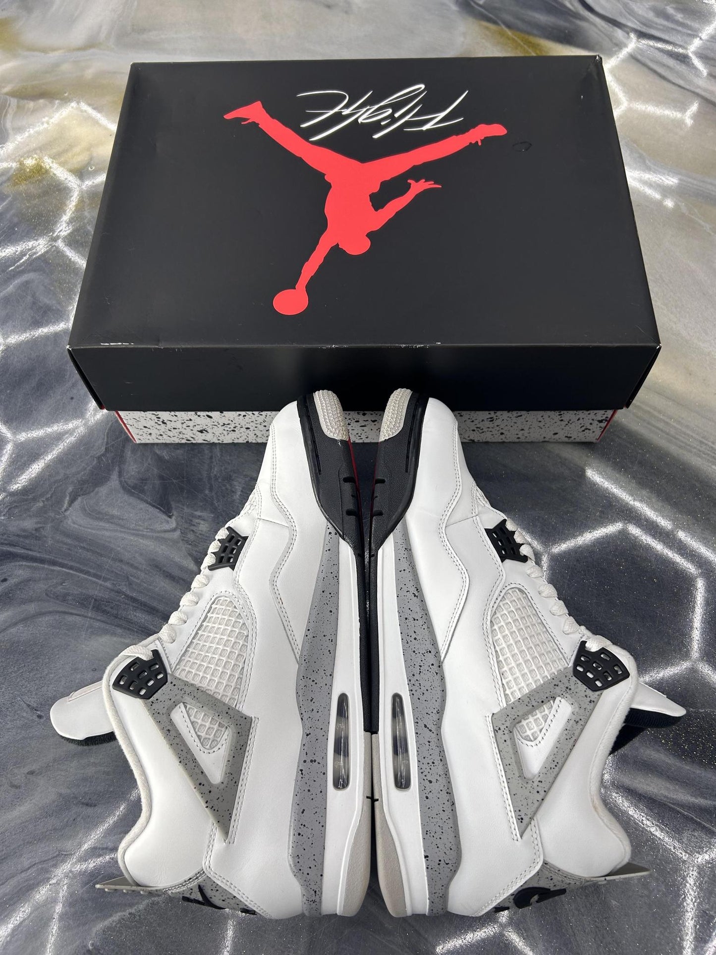 Jordan 4 "White Cement" Used Size 11.5