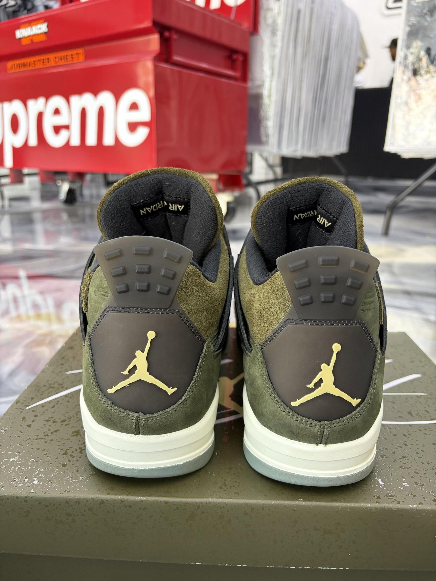 Jordan 6 "Craft Olive" Used