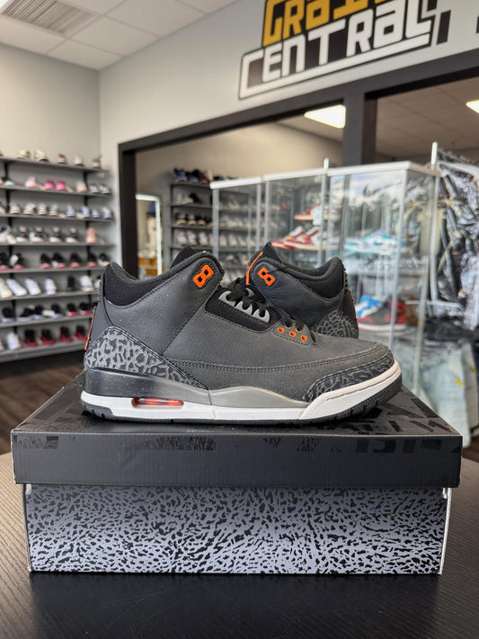 Jordan 3 Fear Used Size 8.5