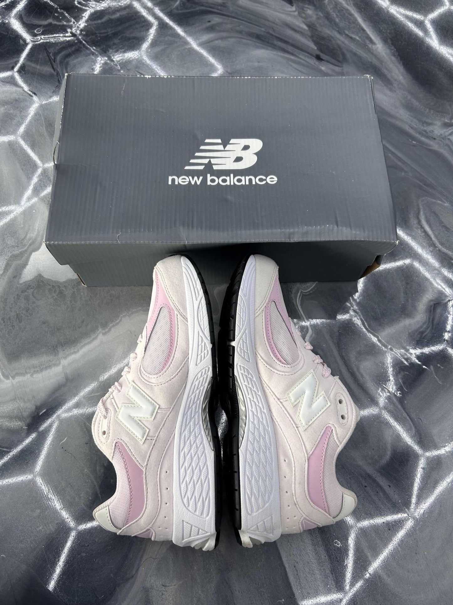 New Balance 2002R "Pink" Used Size 6Y/7.5W