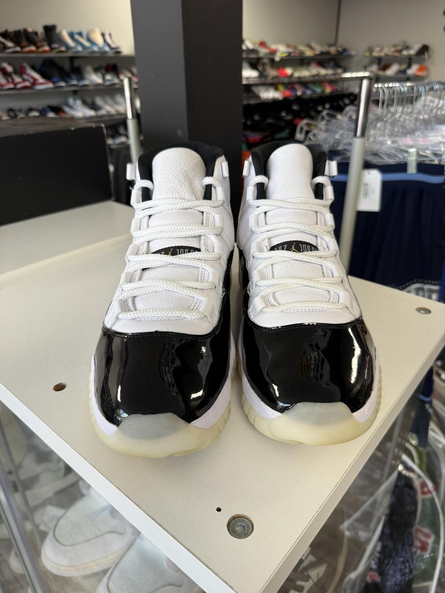 Jordan 11 "Gratitude" Used Size 11