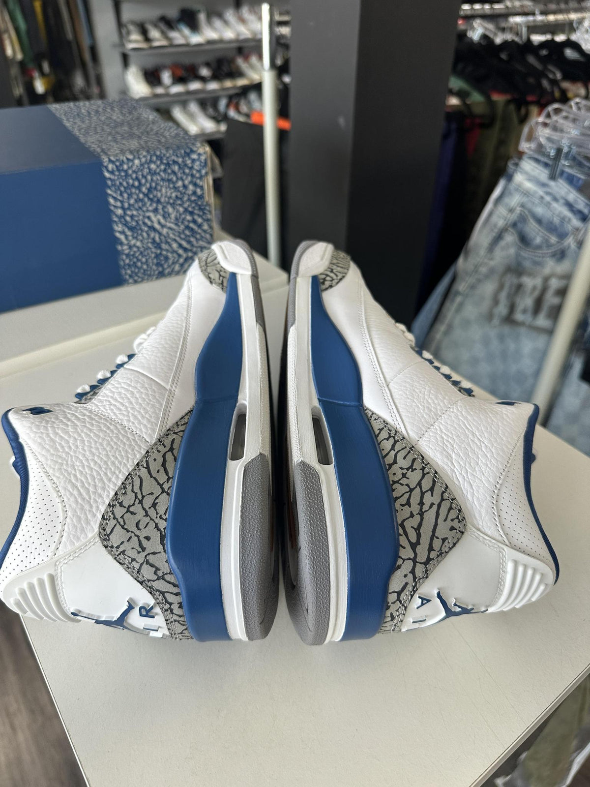 Jordan 3 Wizards Used