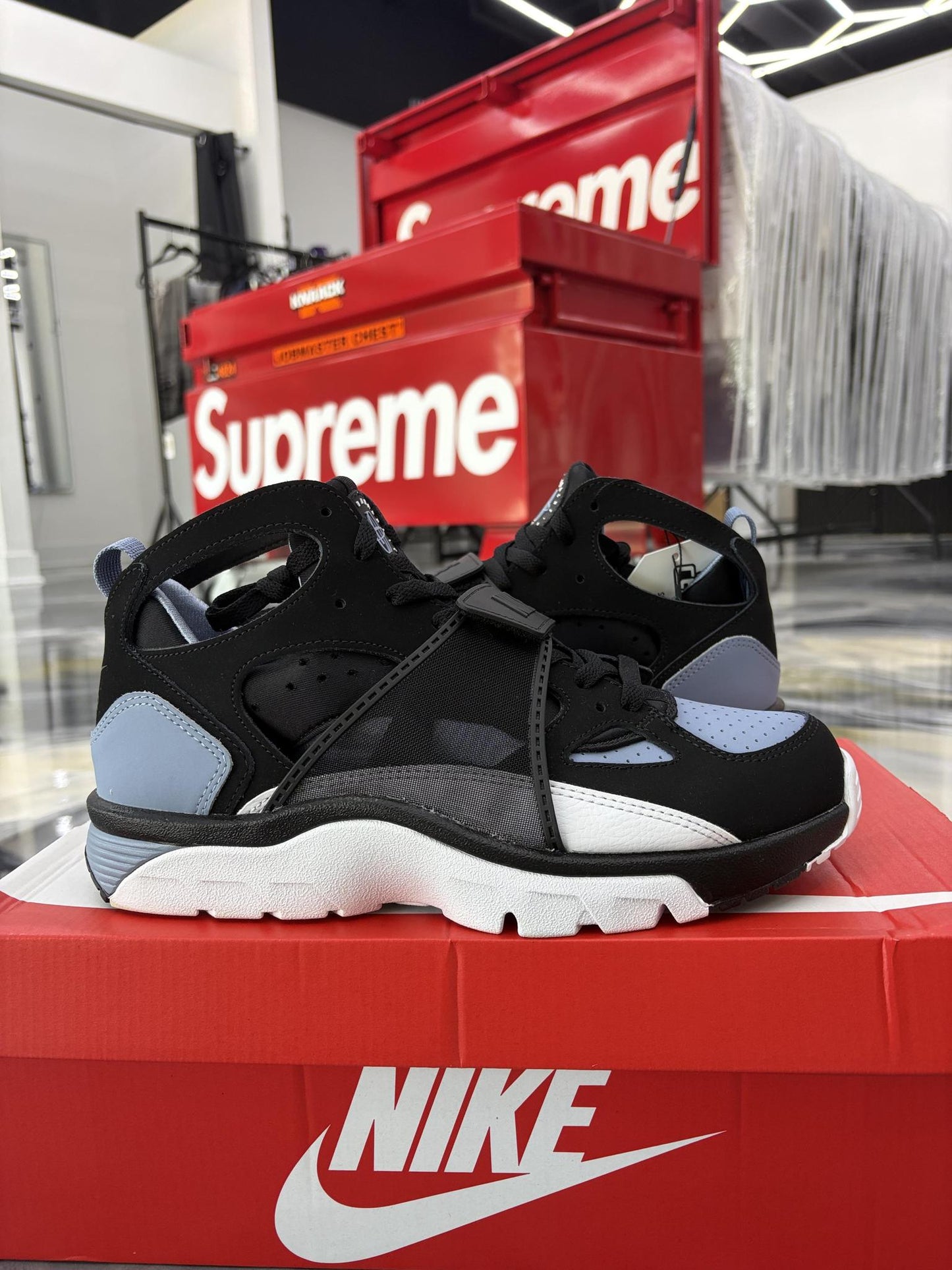 Nike Air Trainer Huarache Used Size 10