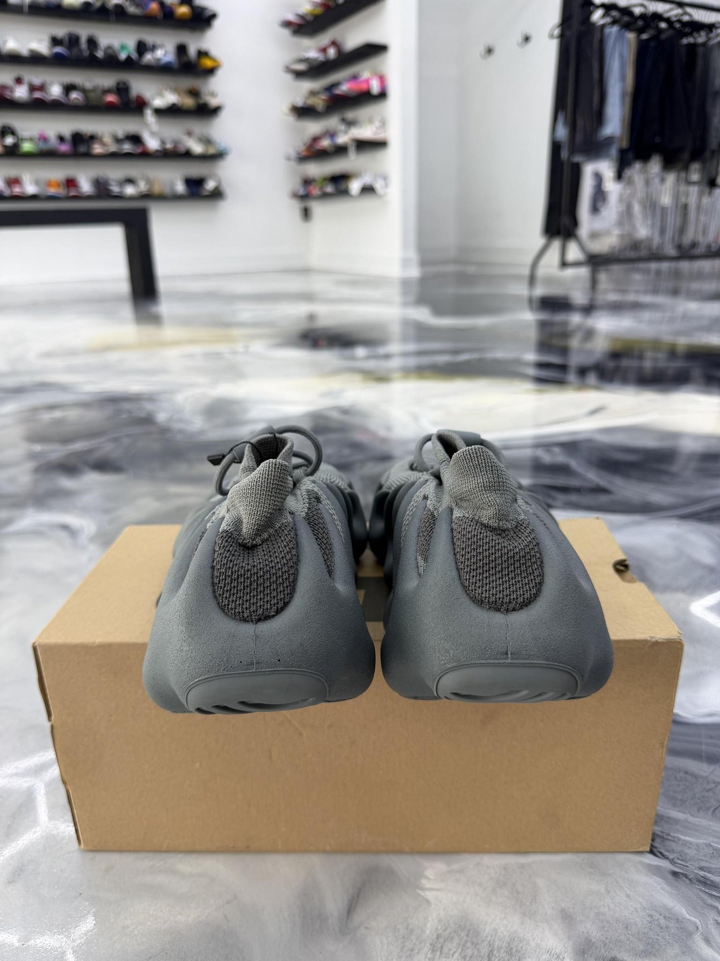 Yeezy 450 "Slate Grey" Used Size 10.5