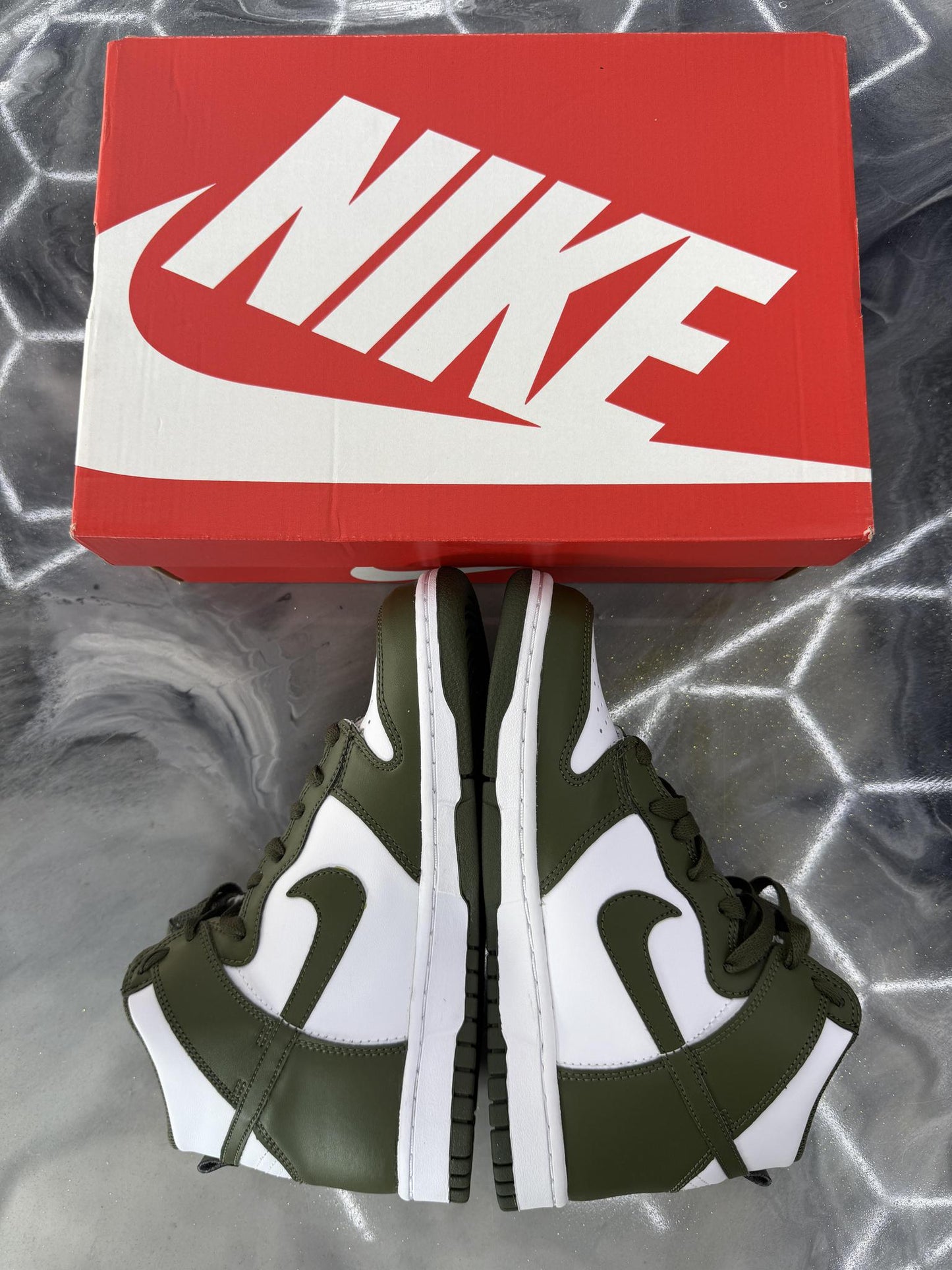 Nike Dunk High "Cargo Khaki" Used Size 6Y/7.5W