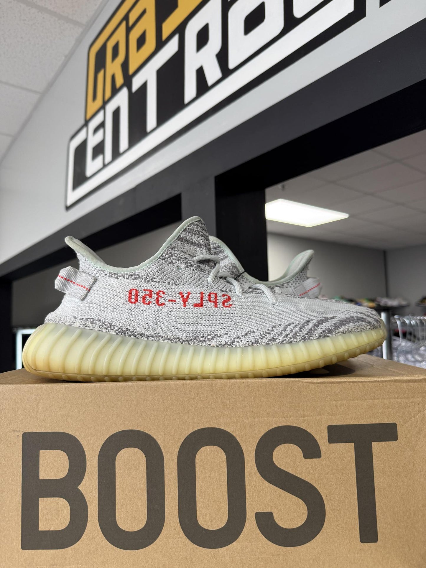 Yeezy 350 V2 "Blue Tint" Used Size 14