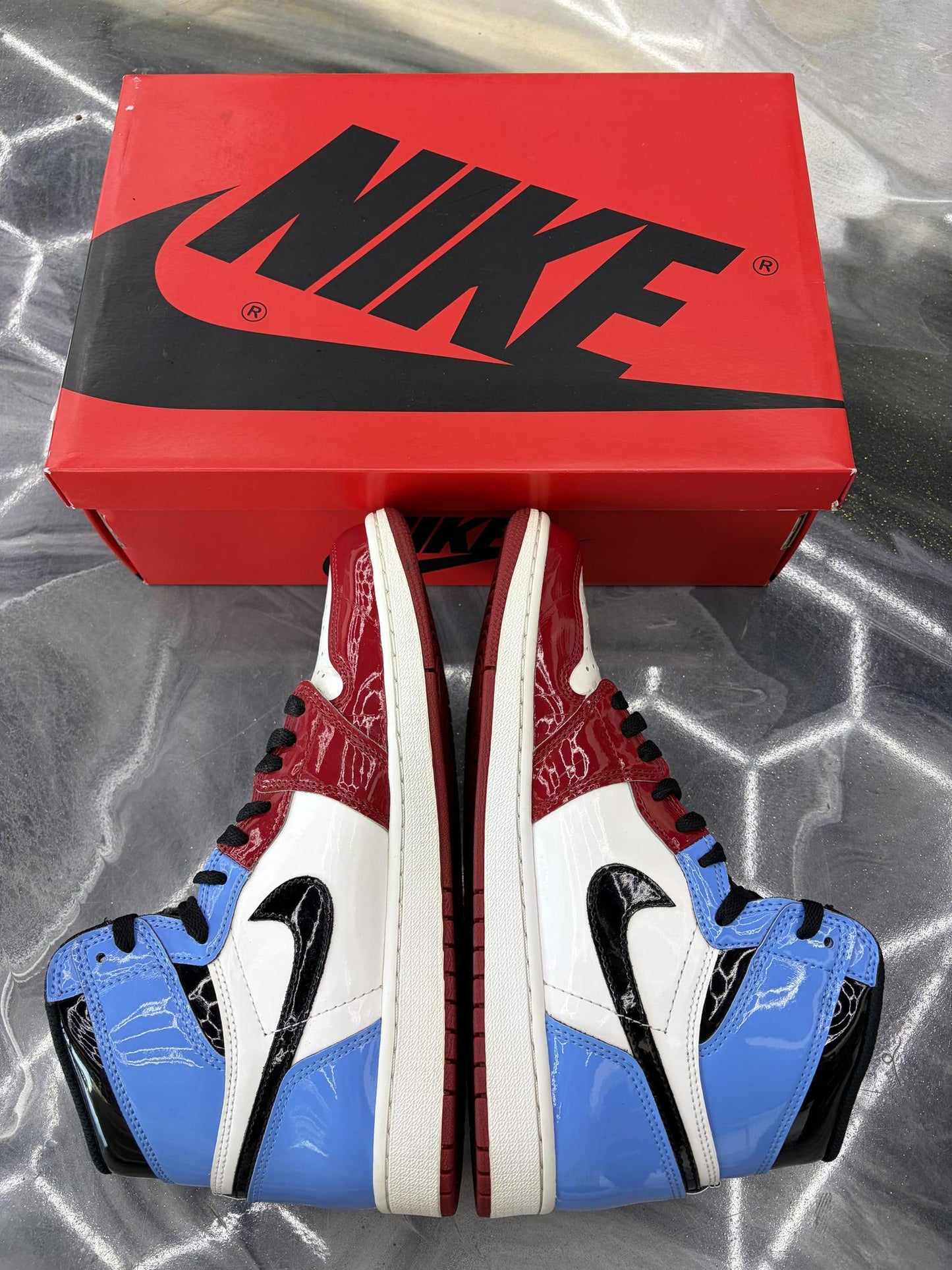 Jordan 1 "Fearless UNC Chicago" Used Size 9.5