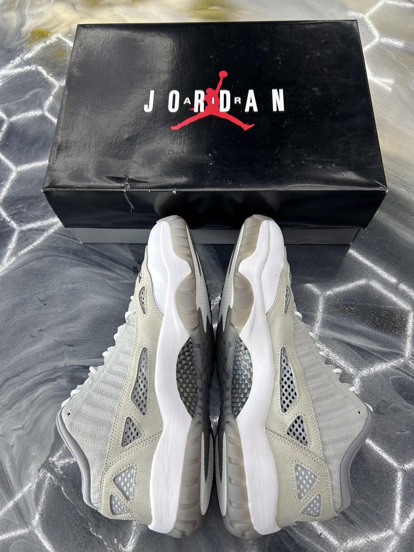 Jordan 11 Low IE "Grey" Used Size 13