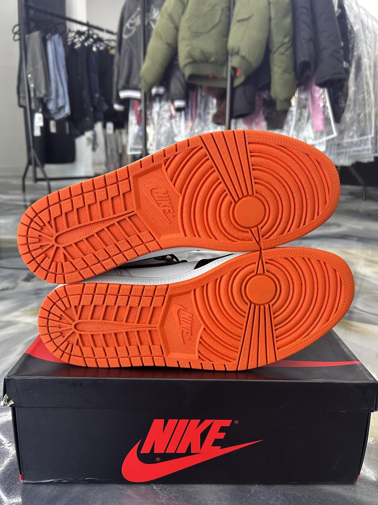 Jordan 1 "Electro Orange" Used Size 12