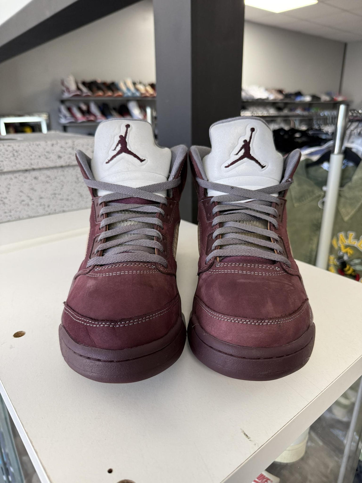 Jordan 5 "Burgundy" Used Size 9