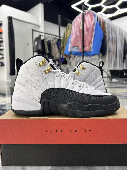 Jordan 12 "Taxi" Used Size 7Y/8.5W