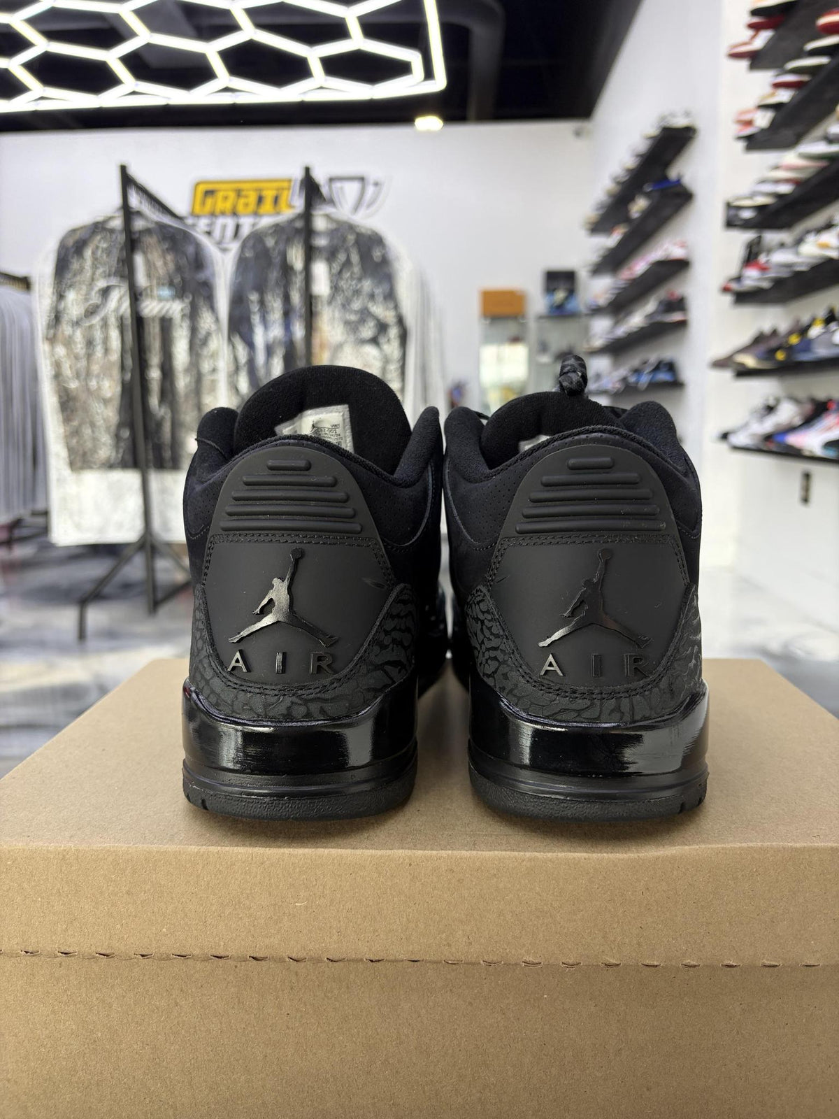 Jordan 3 "Black Cat" Used Size 9.5