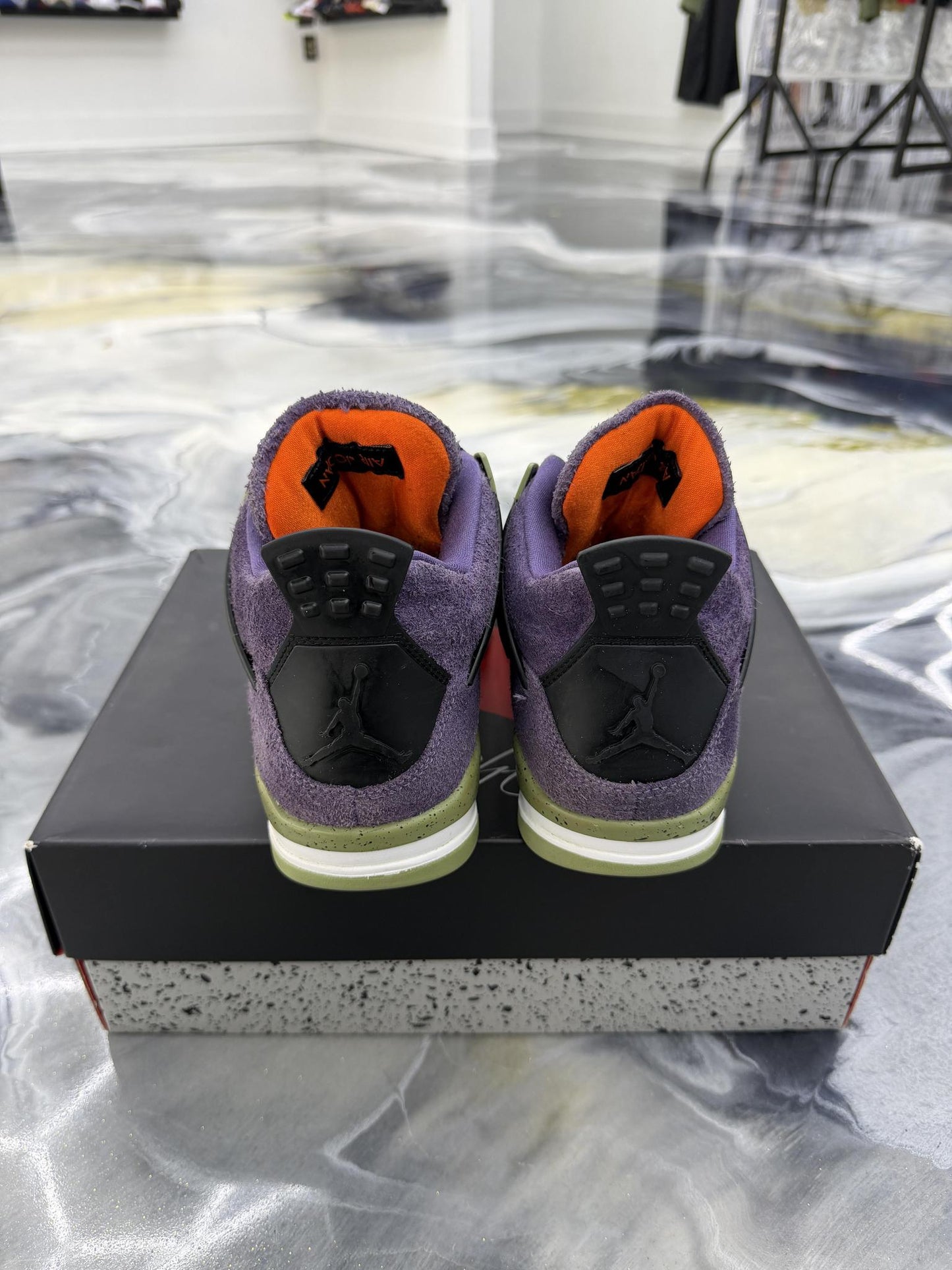 Jordan 4 Canyon Purple Used Size 7.5