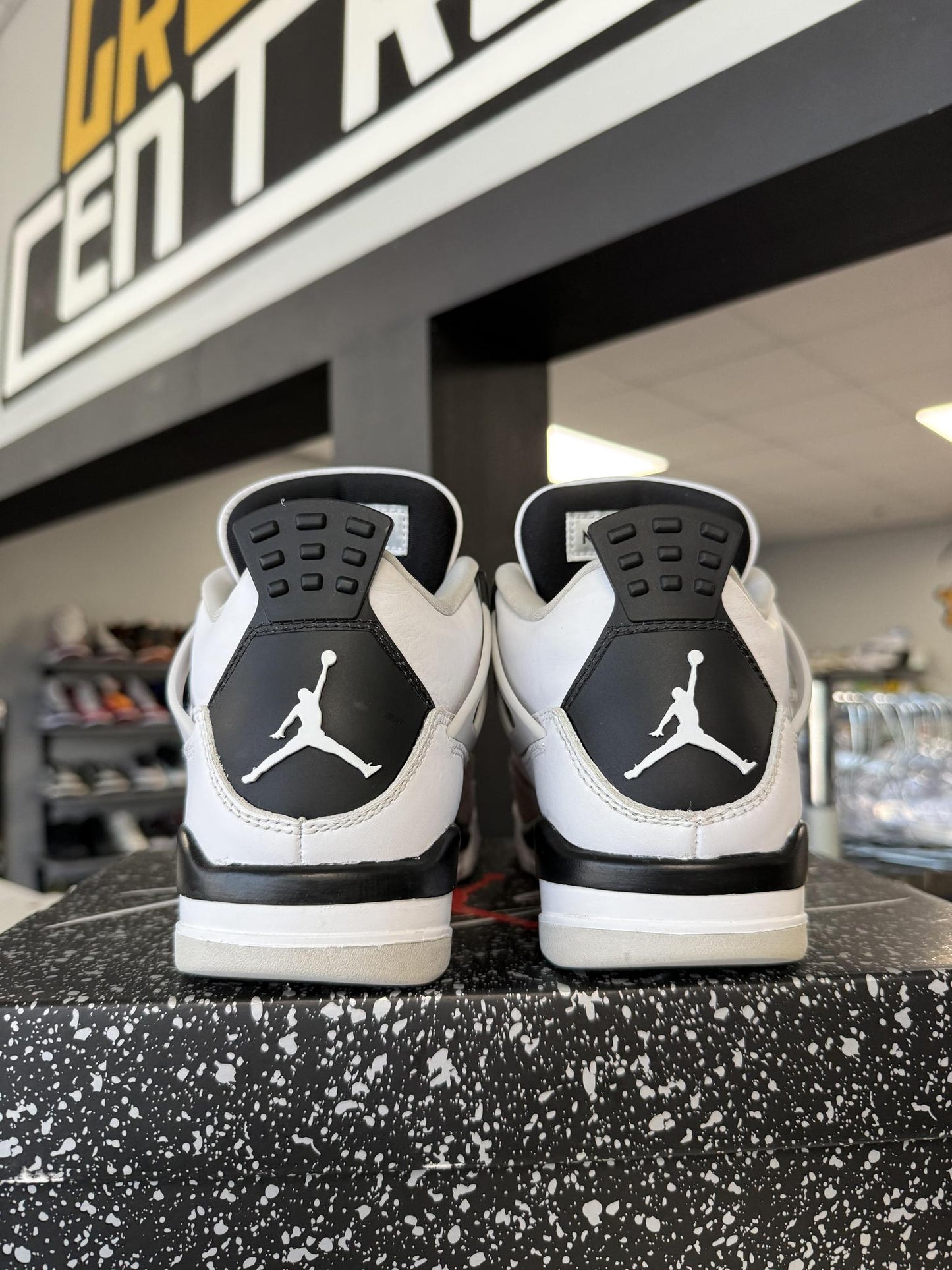 Jordan 4 "Military Black" Used Size 4Y/5.5W